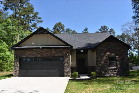 6519 Pargo Road Charlotte NC 28216