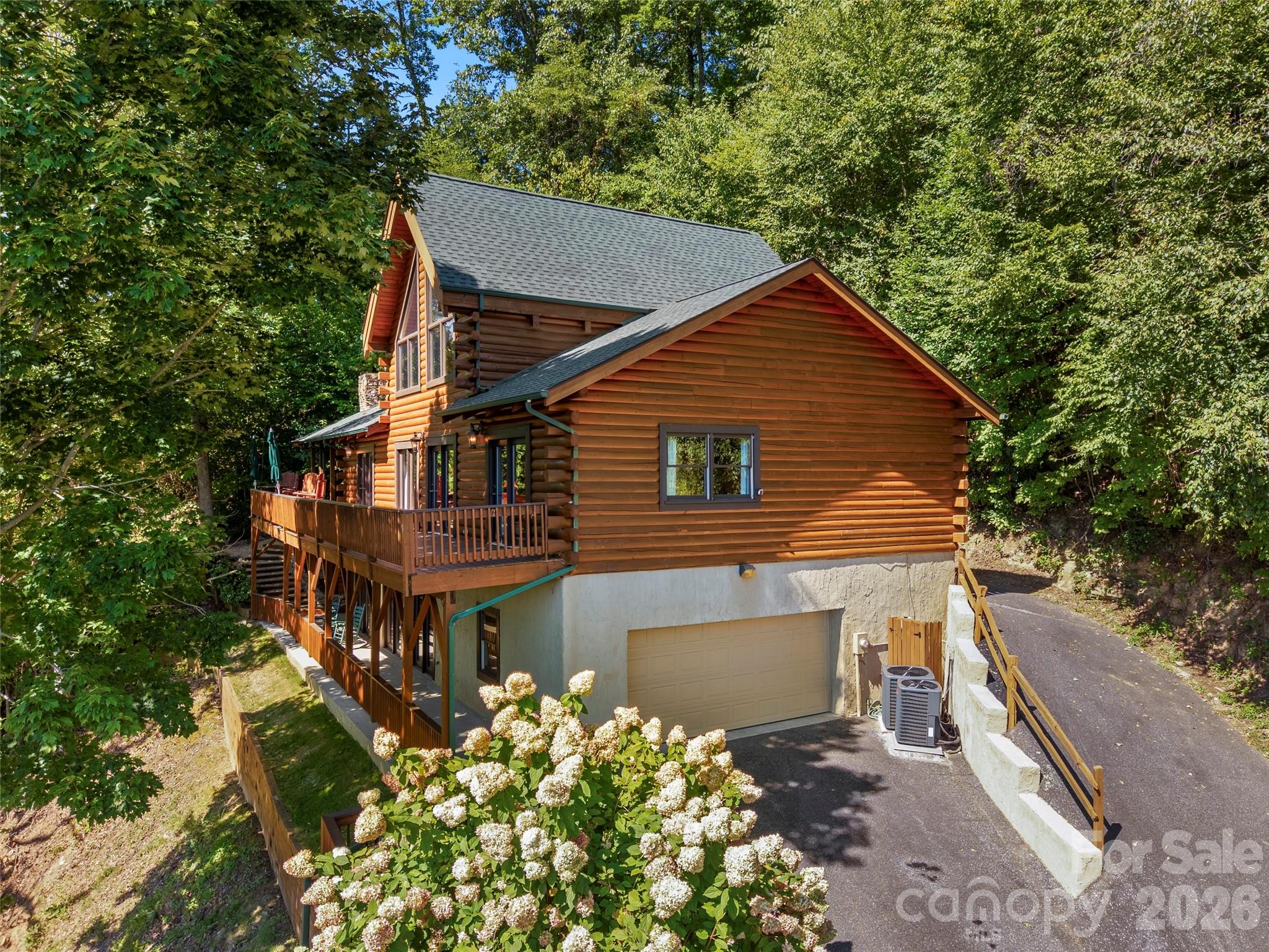 10 Cougar Lane