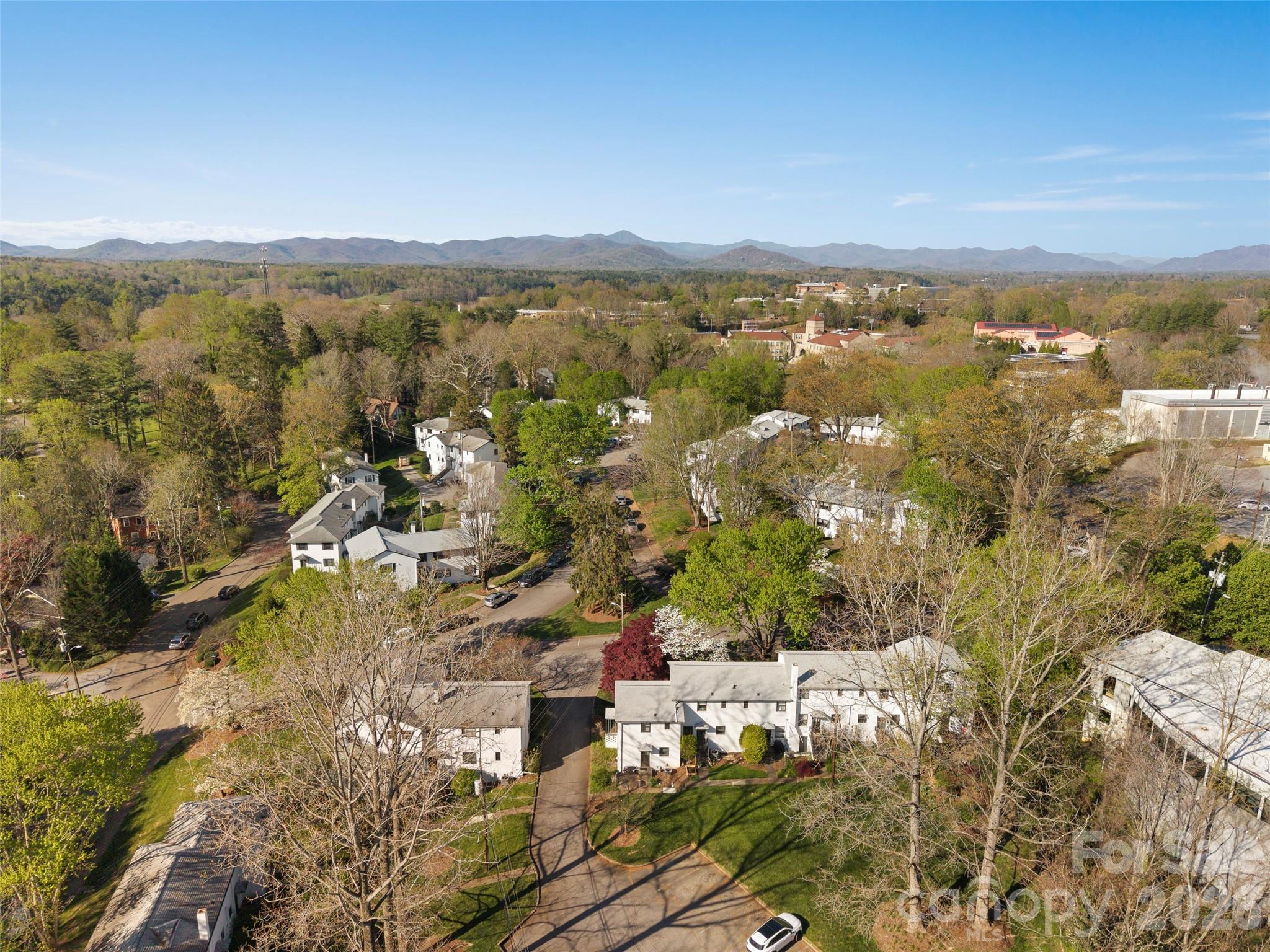 Beverly Condos - Residential