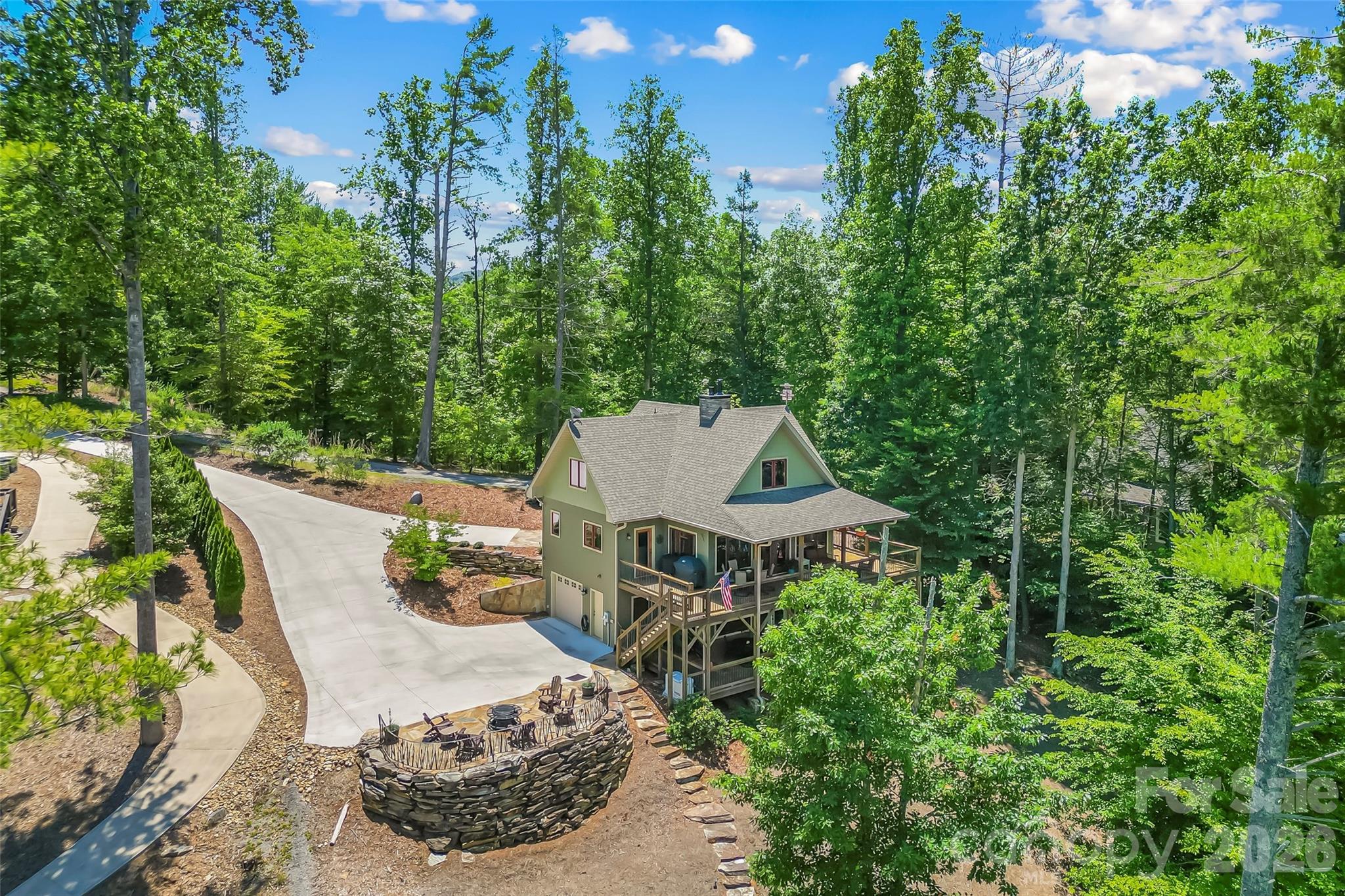 590 Larkhaven Drive