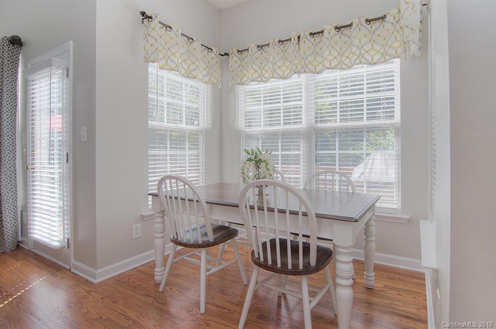 Lake Shore - Residential