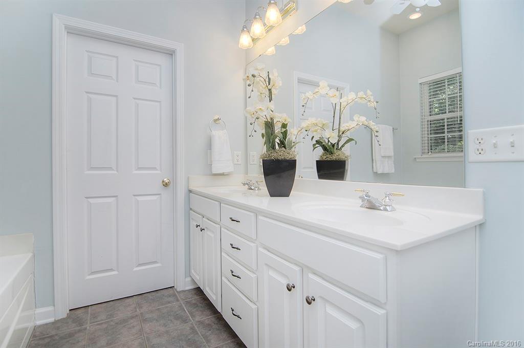 Lake Shore - Residential