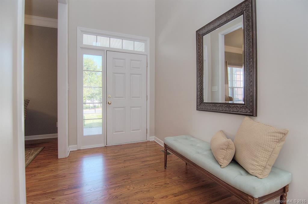 Lake Shore - Residential