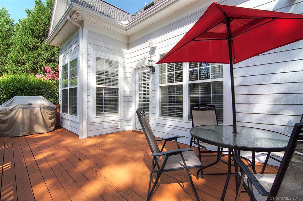 Lake Shore - Residential