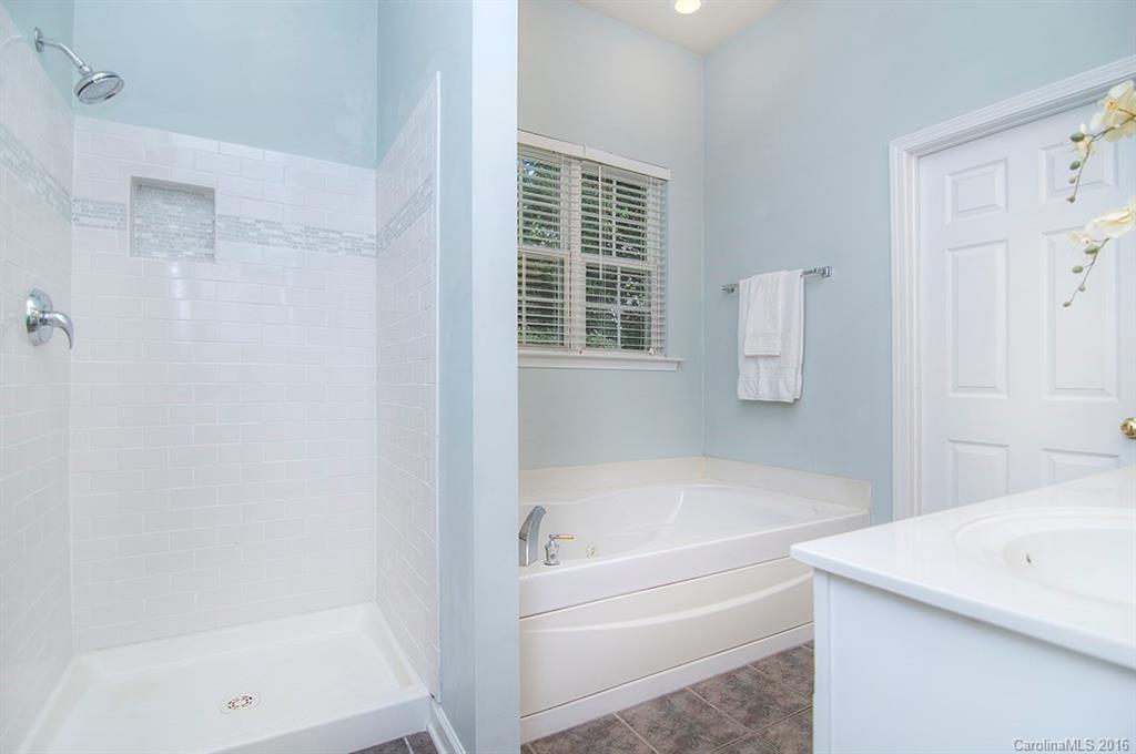 Lake Shore - Residential