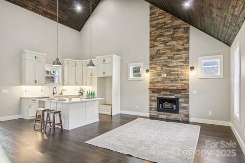 593 Twinbrook Lane Maggie Valley NC 28751