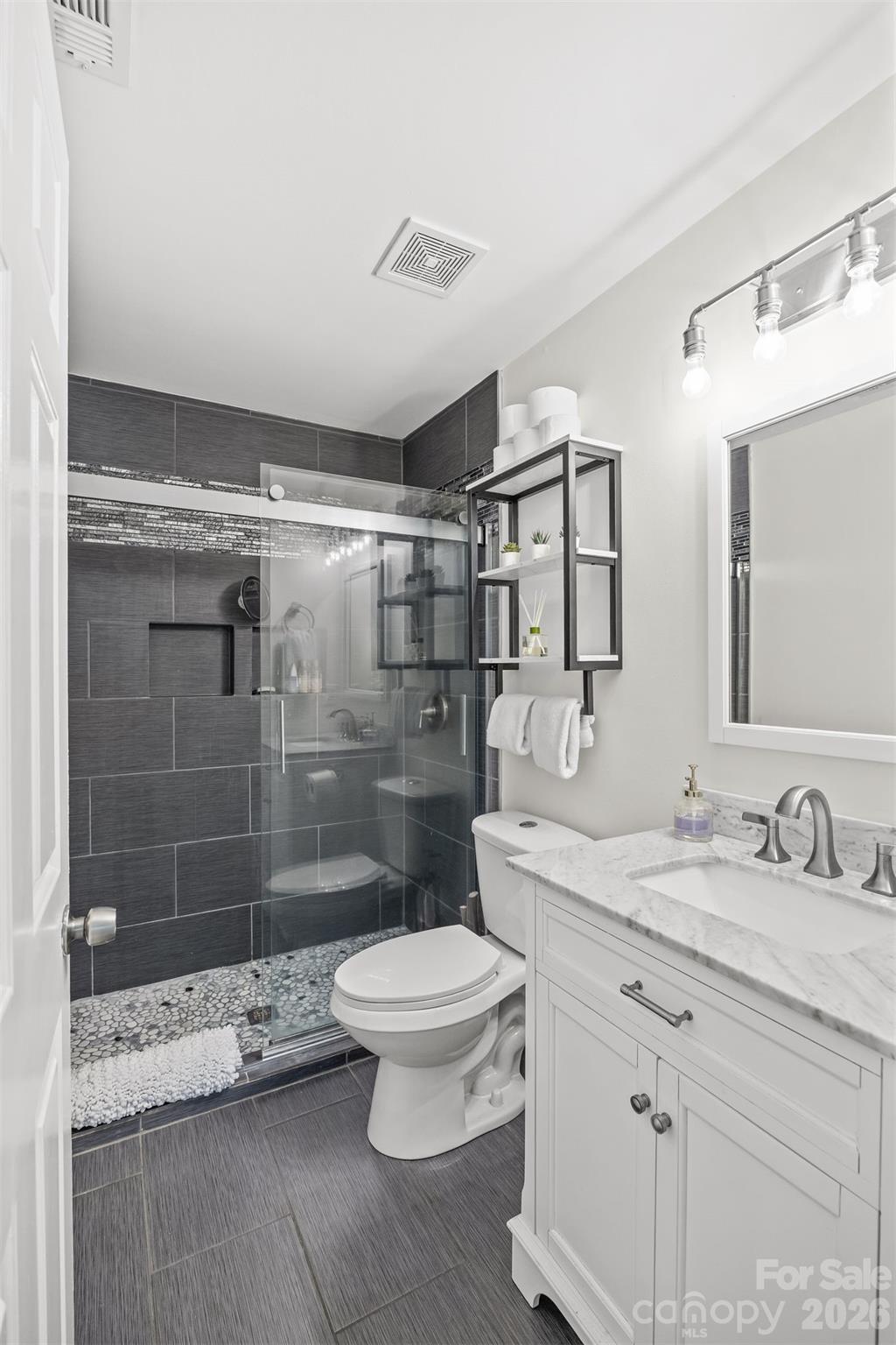 433 W 8th Street 68