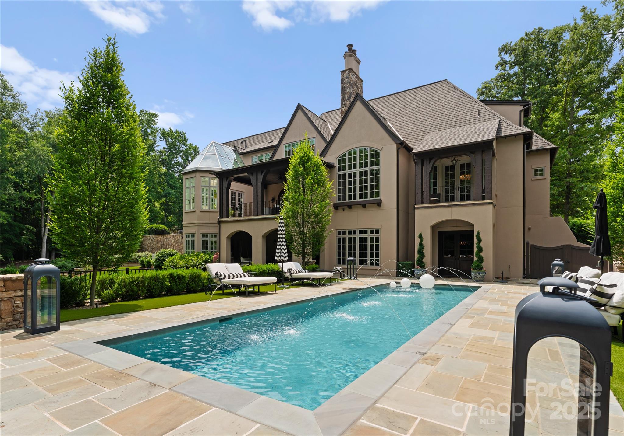 Longview - Residential