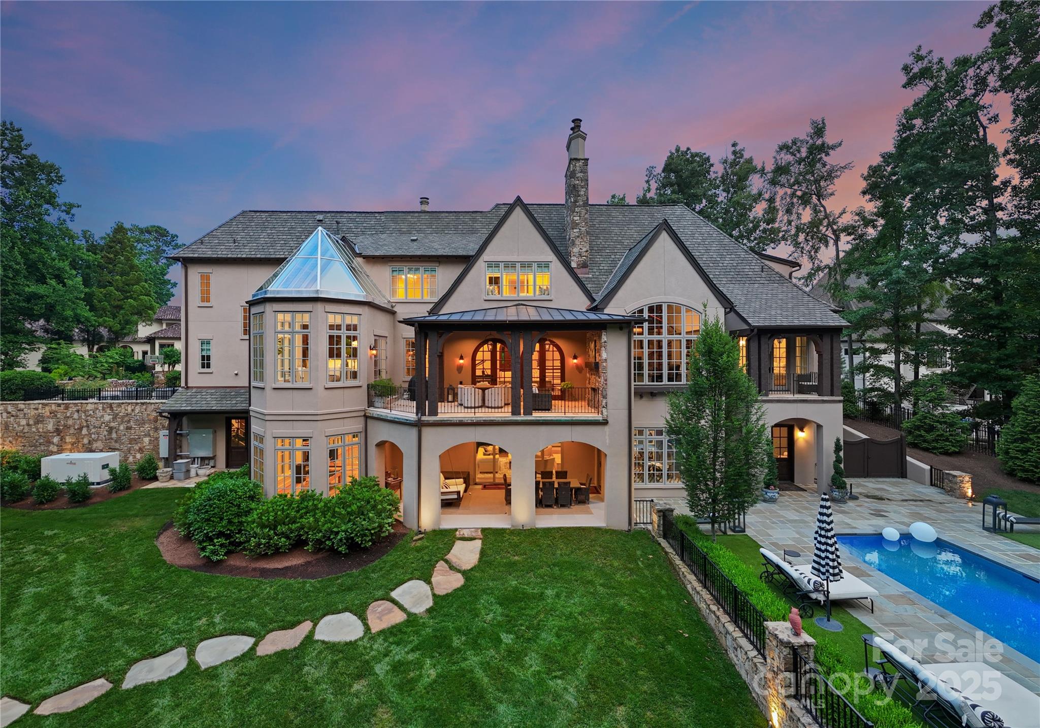 8500 Longview Club Drive