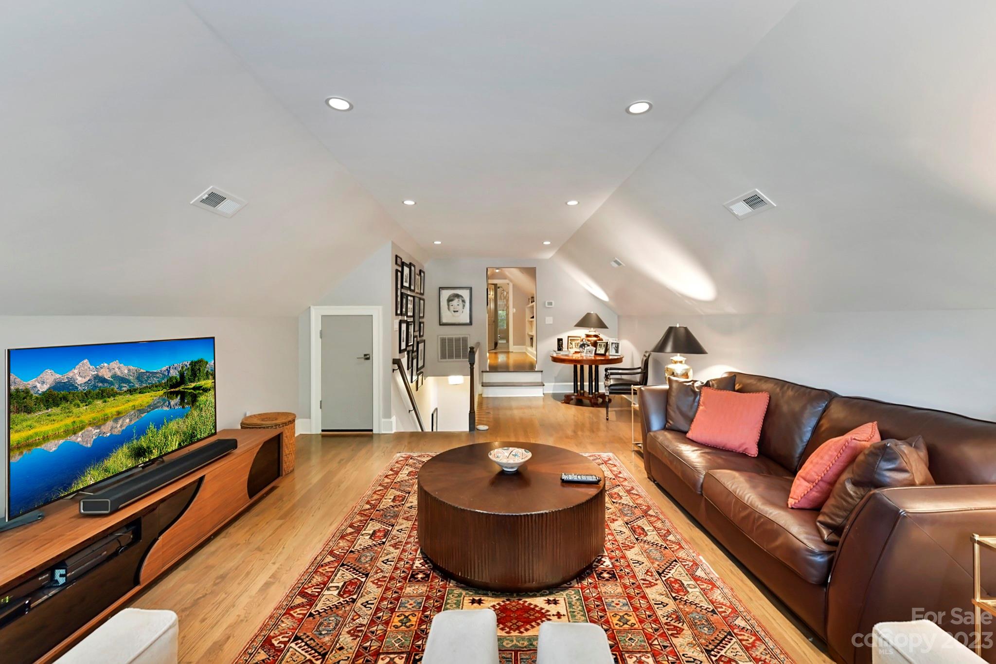 Royden - Residential