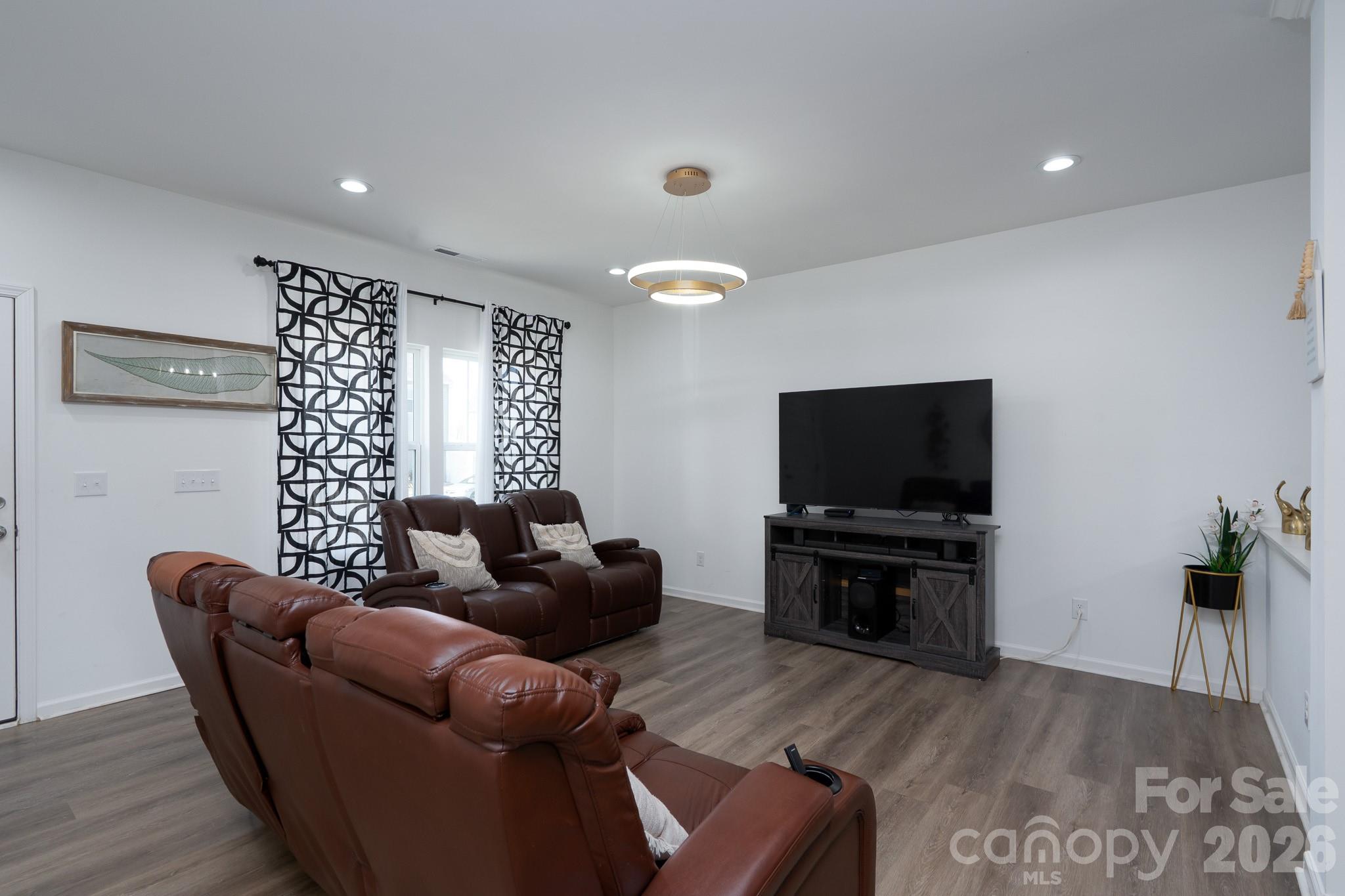 505 Williamette Drive L55