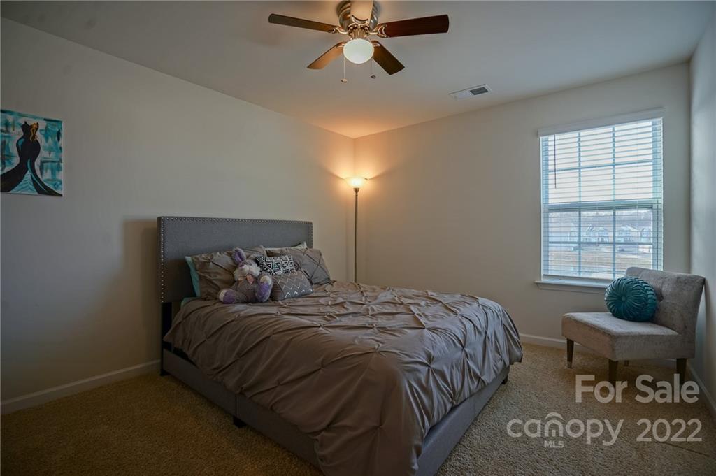 Sutton Farms - Residential