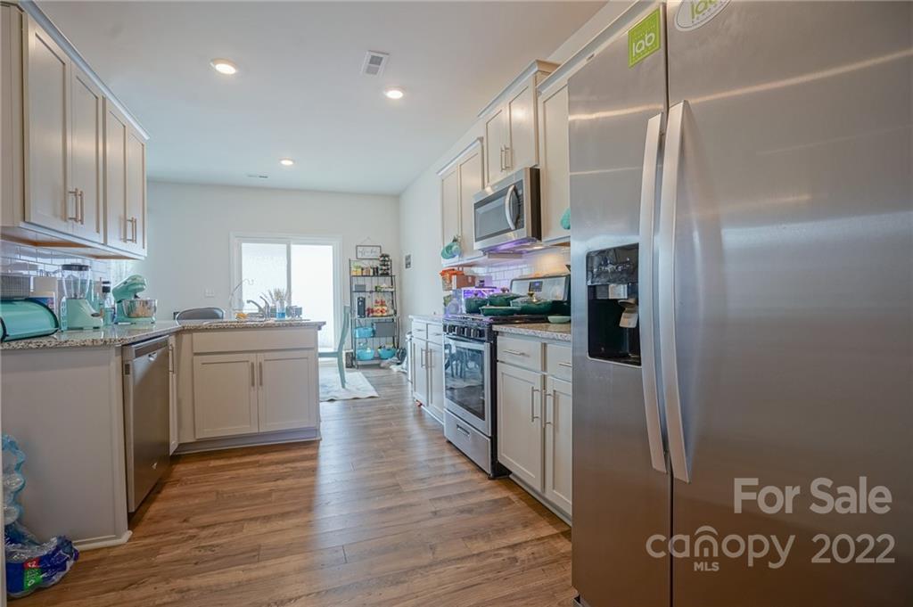 Sutton Farms - Residential