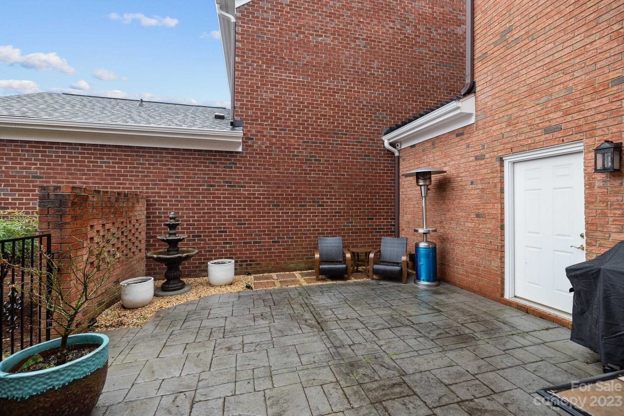 Bonnie Briar - Residential