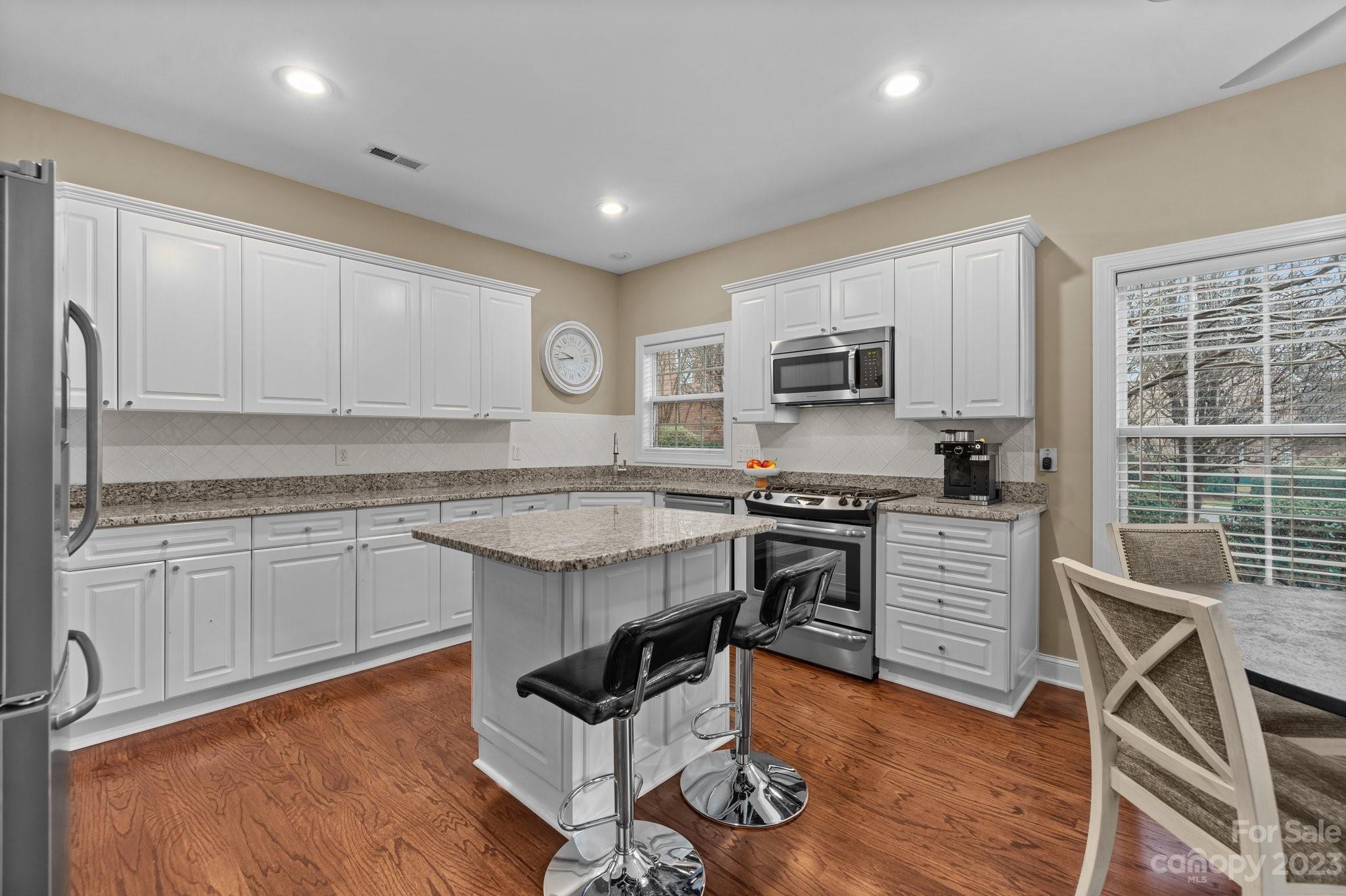 Bonnie Briar - Residential