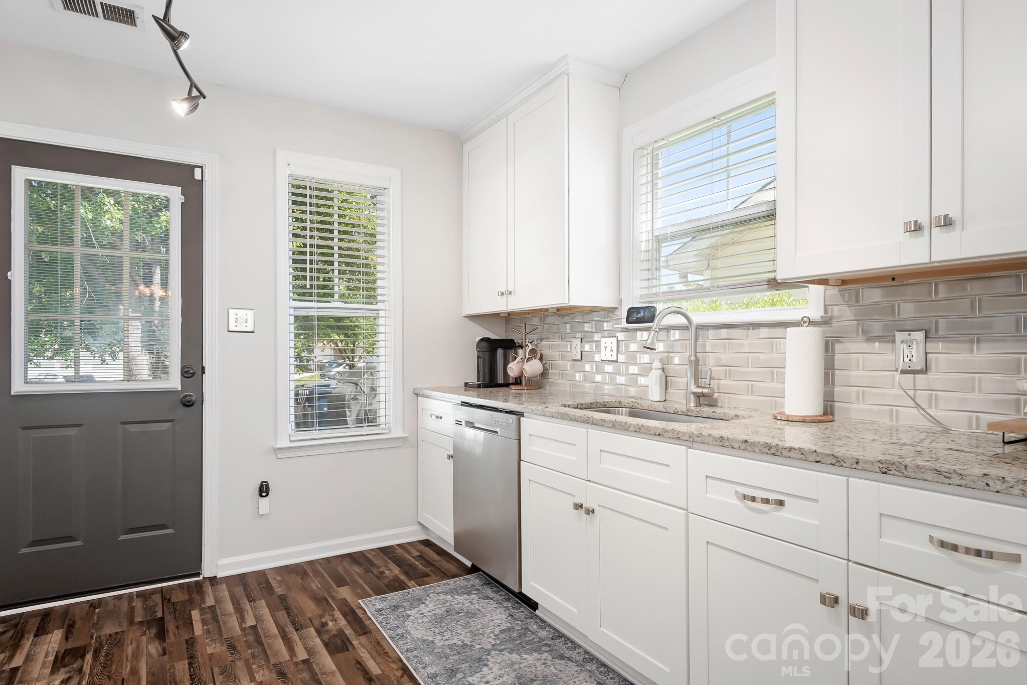 Townhomes at Birkdale Village - Residential