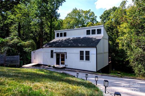 2427 Twilight Road Charlotte NC 28210