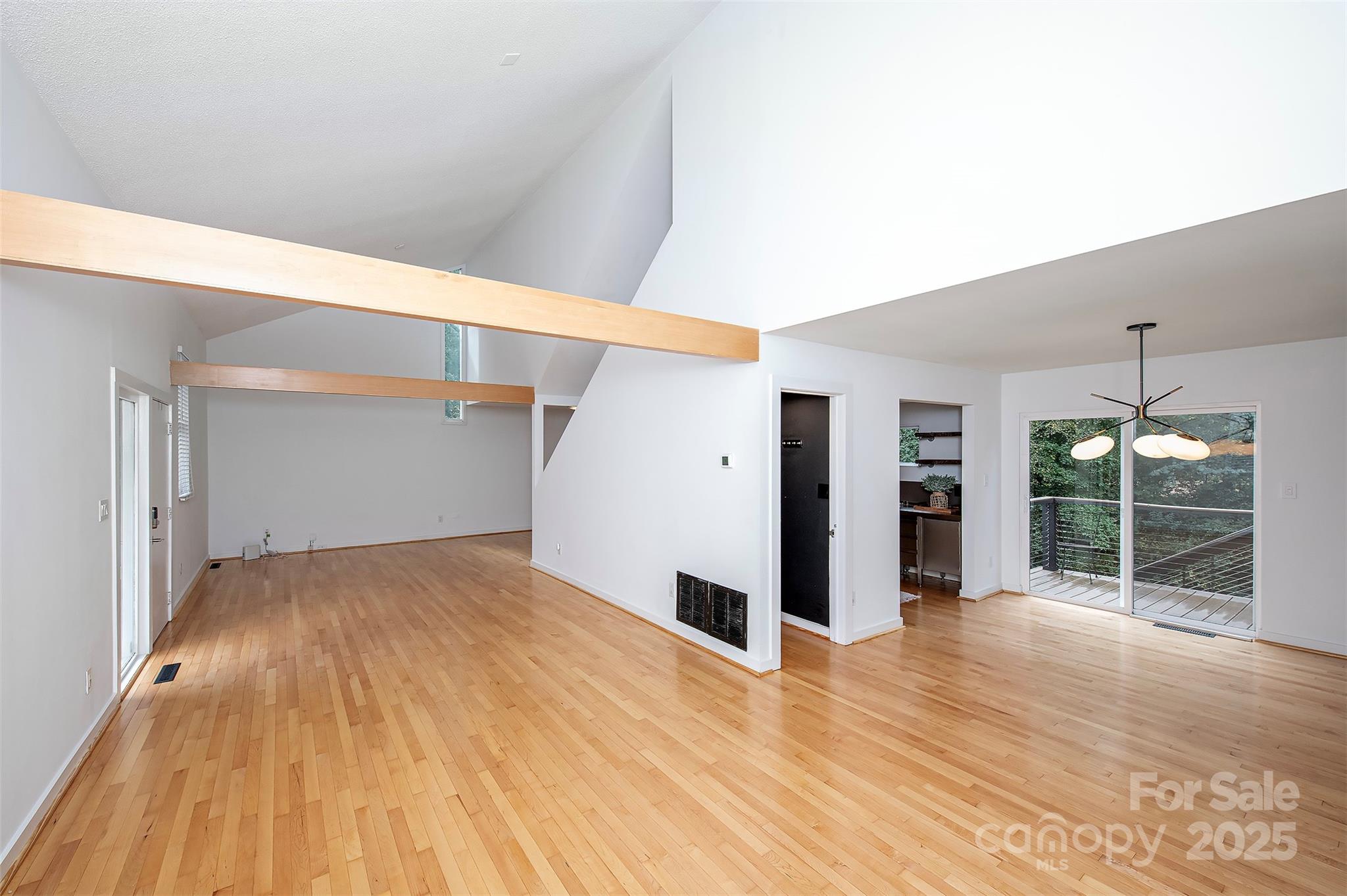 2427 Twilight Road