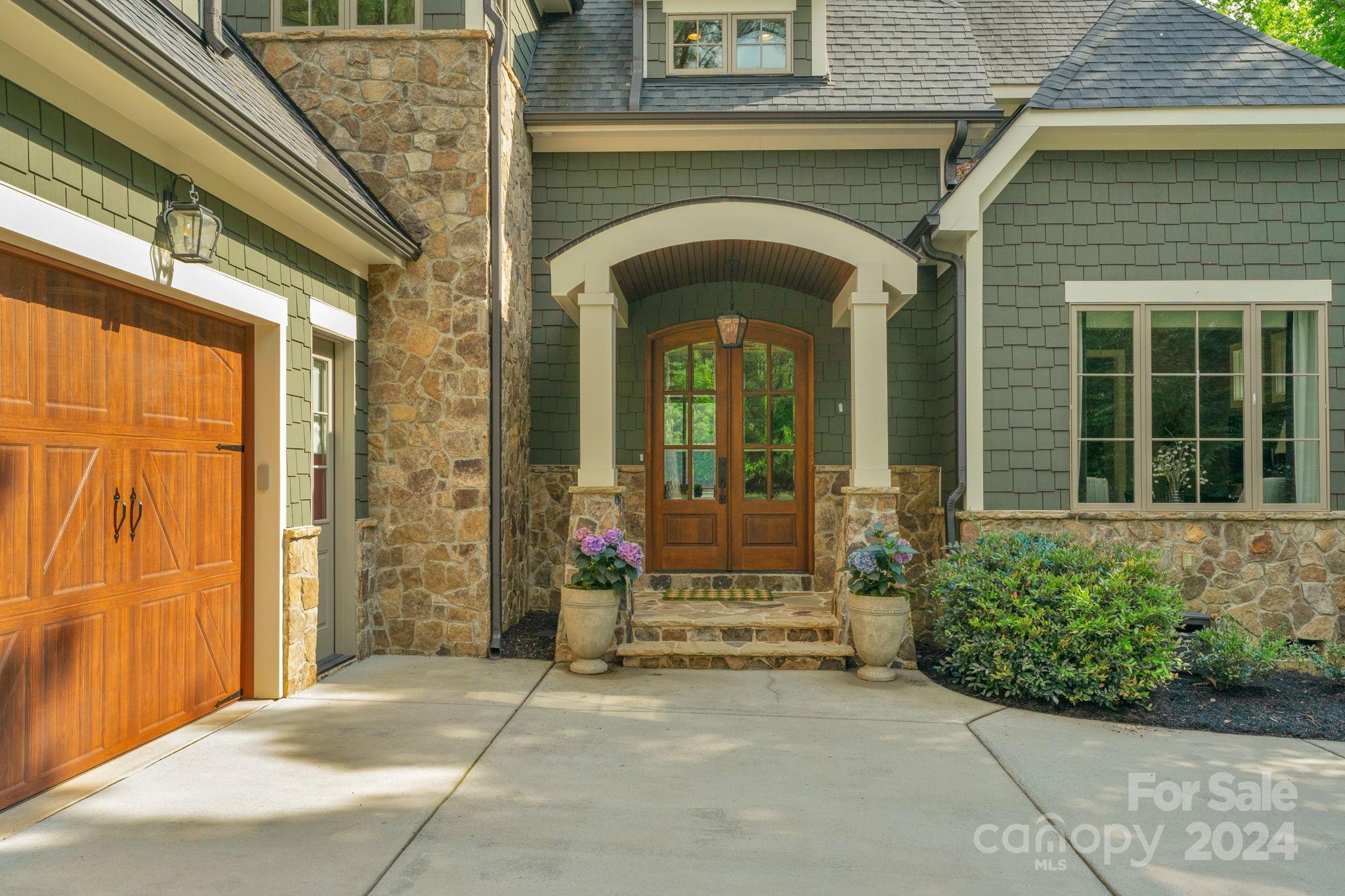 Reflection Pointe - Residential