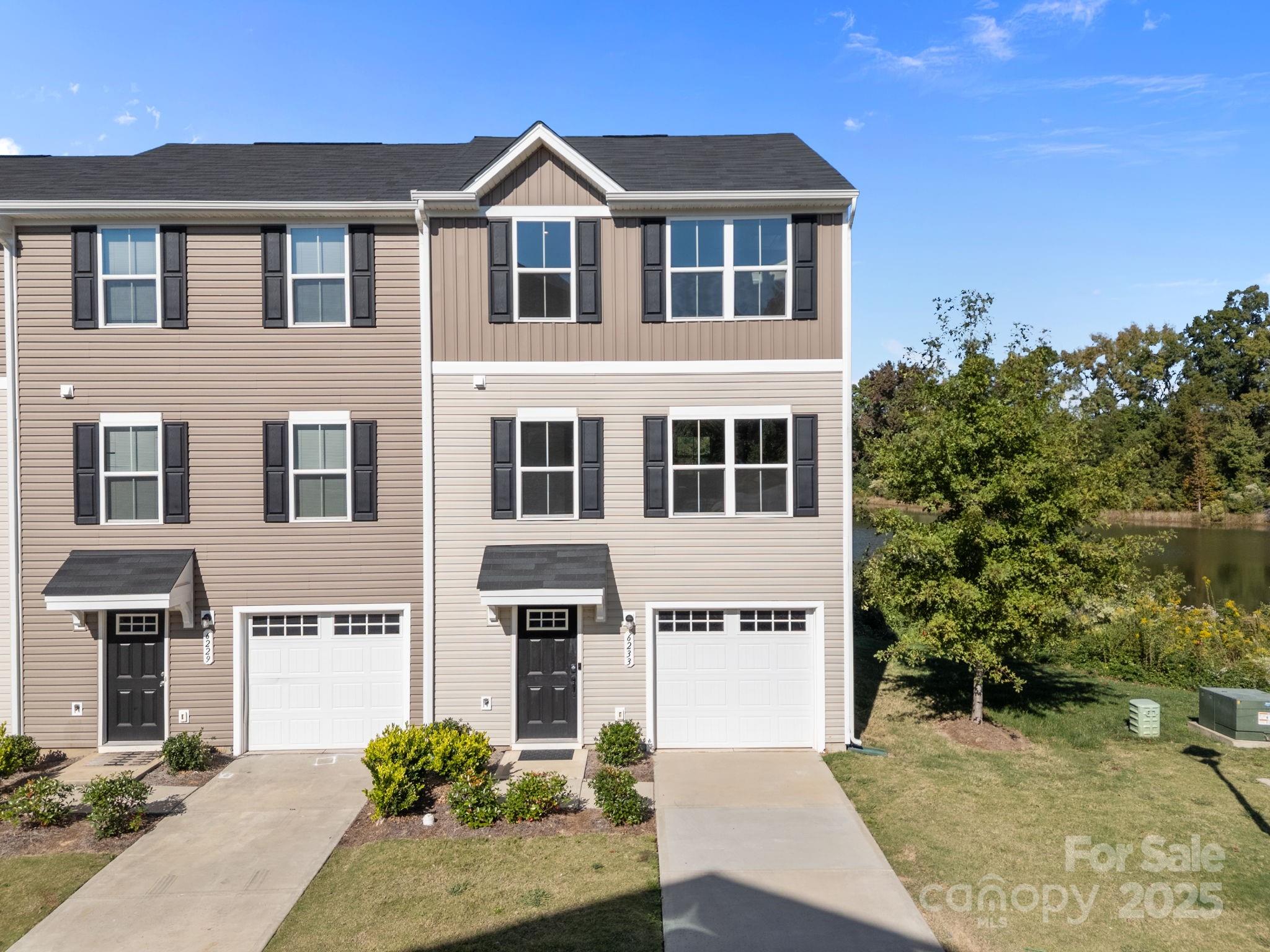 6233 Cutwater Circle
