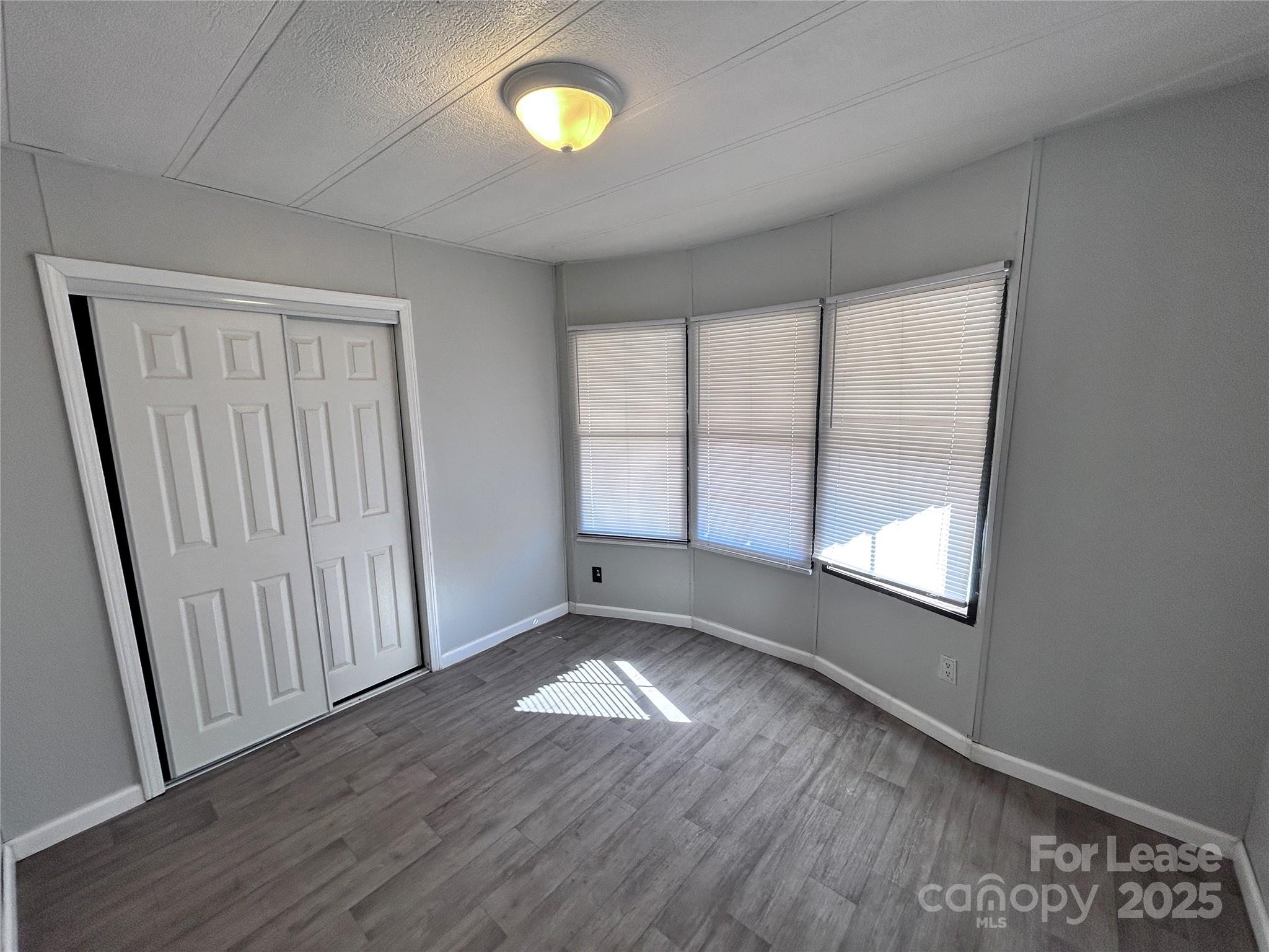 Cove View Park - Residential Lease