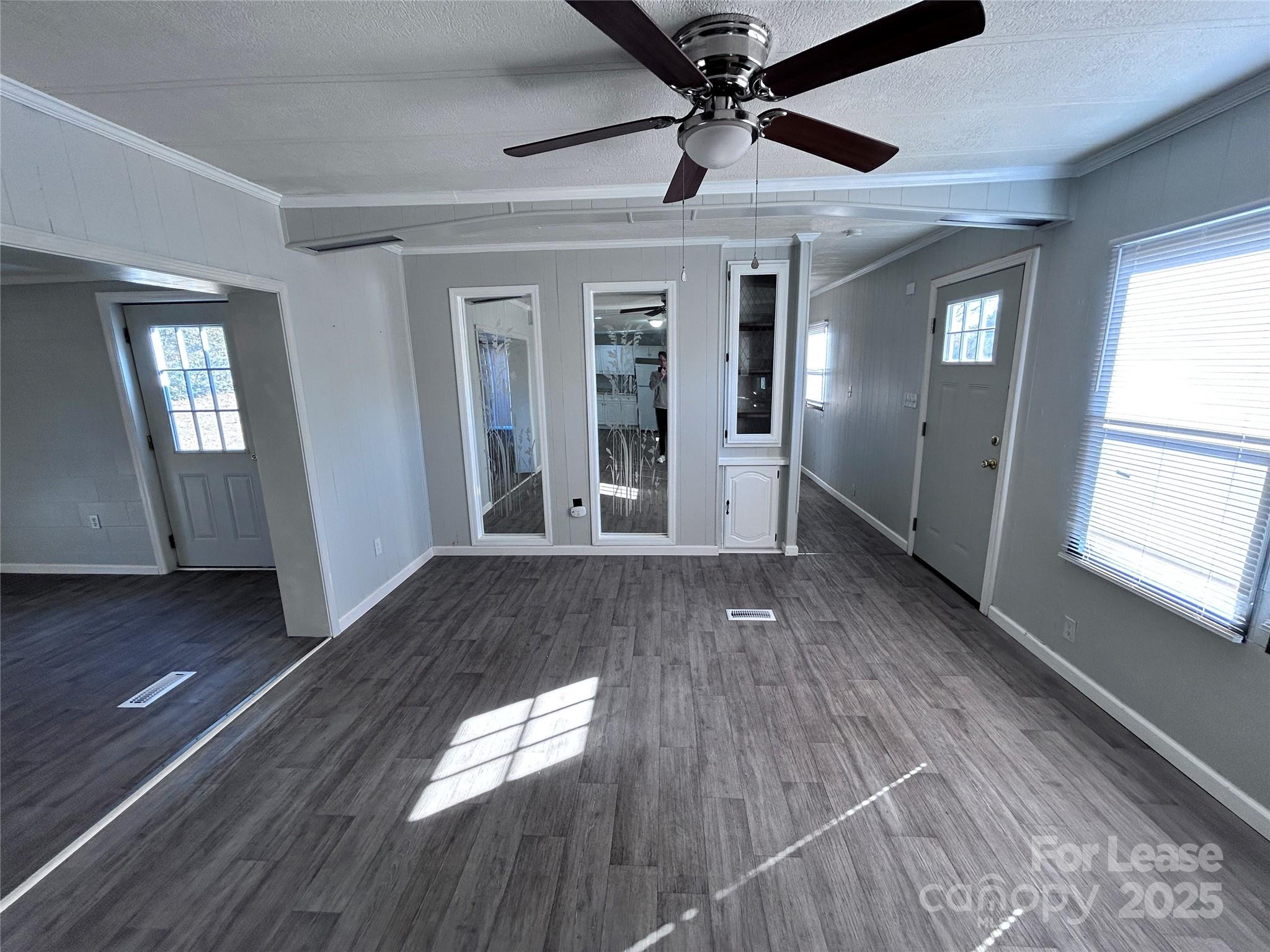 Cove View Park - Residential Lease