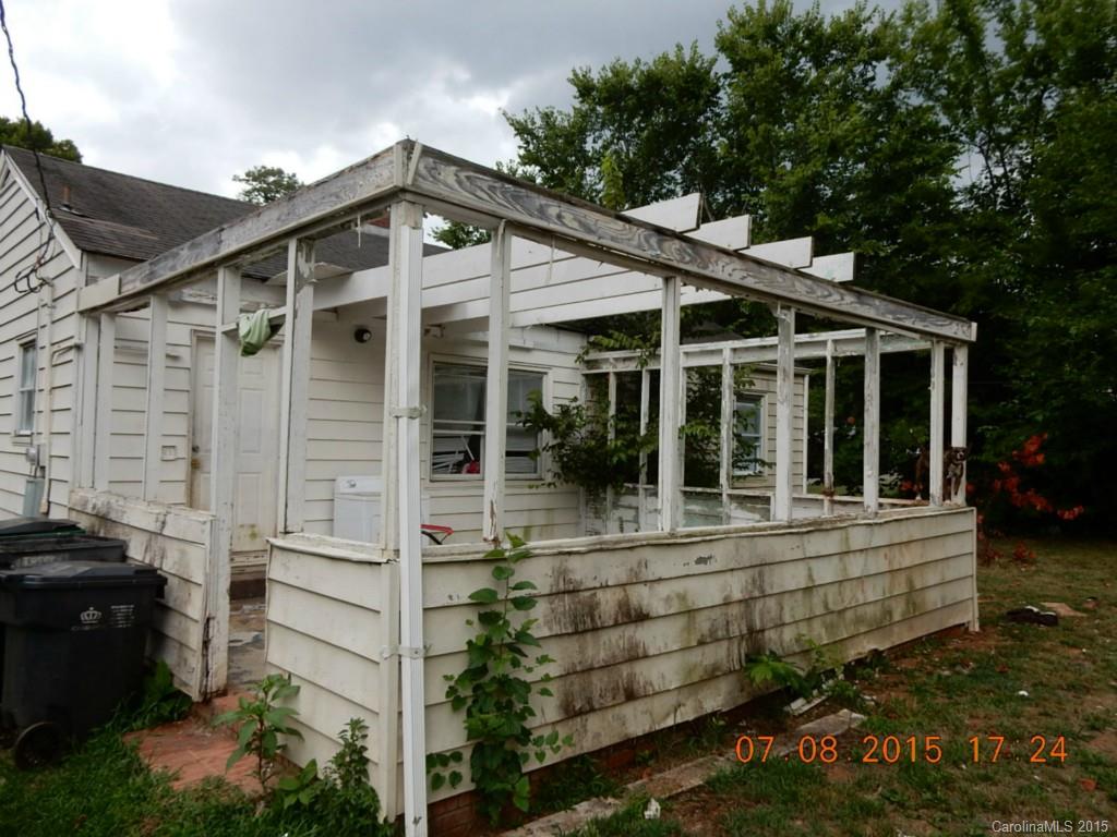 West Blvd - Residential