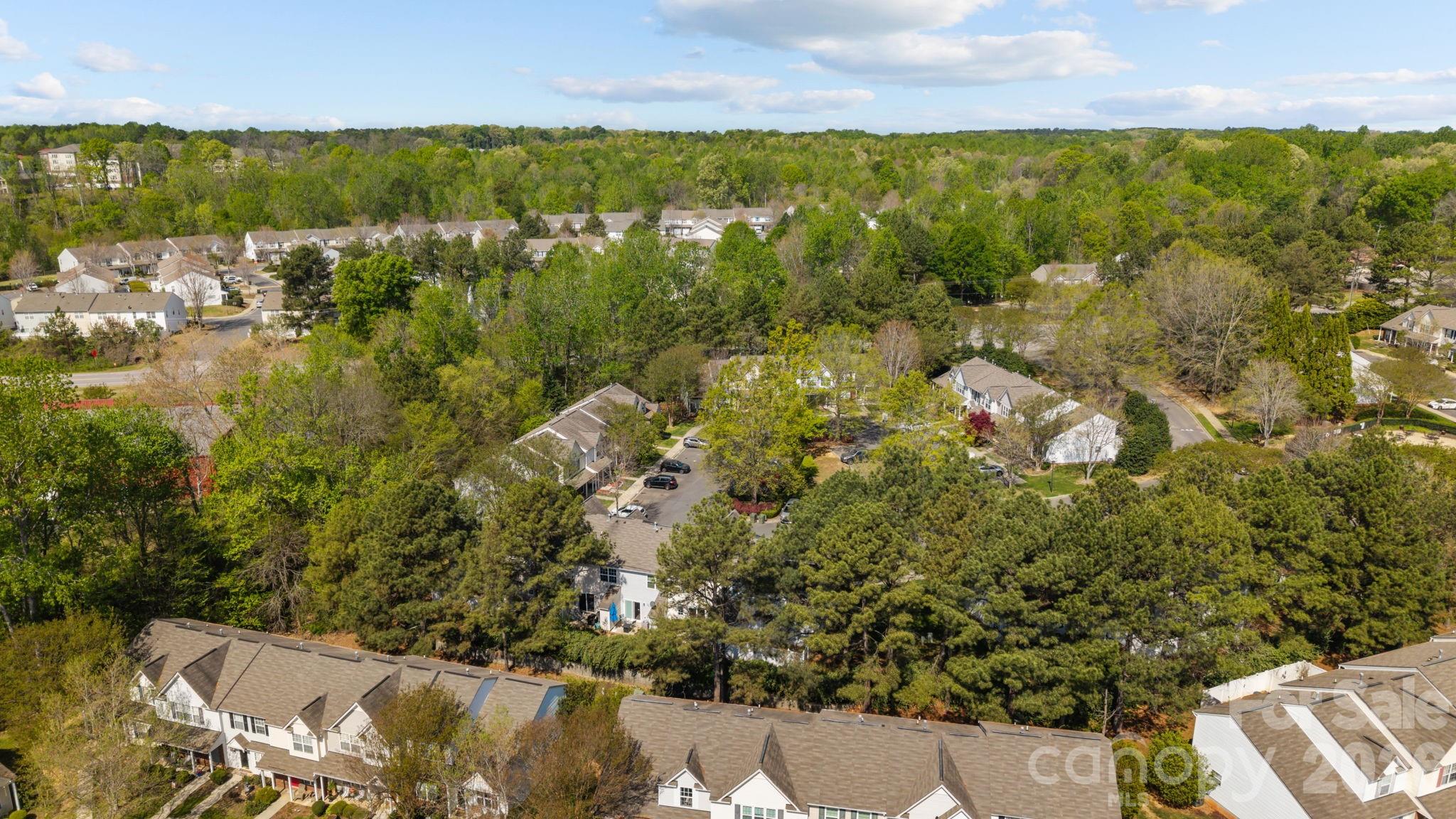 The Townes At River Crossing - Residential