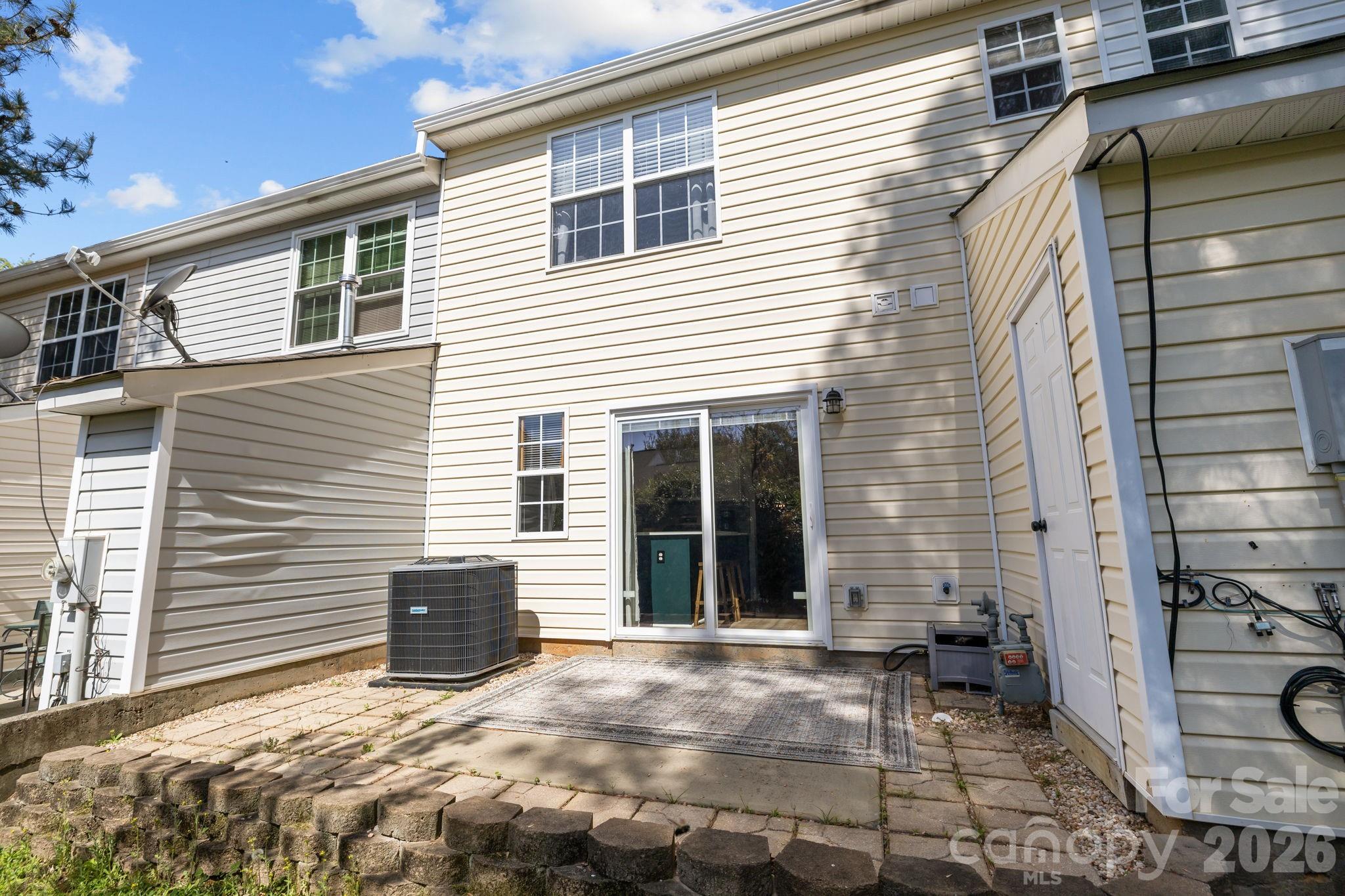 The Townes At River Crossing - Residential