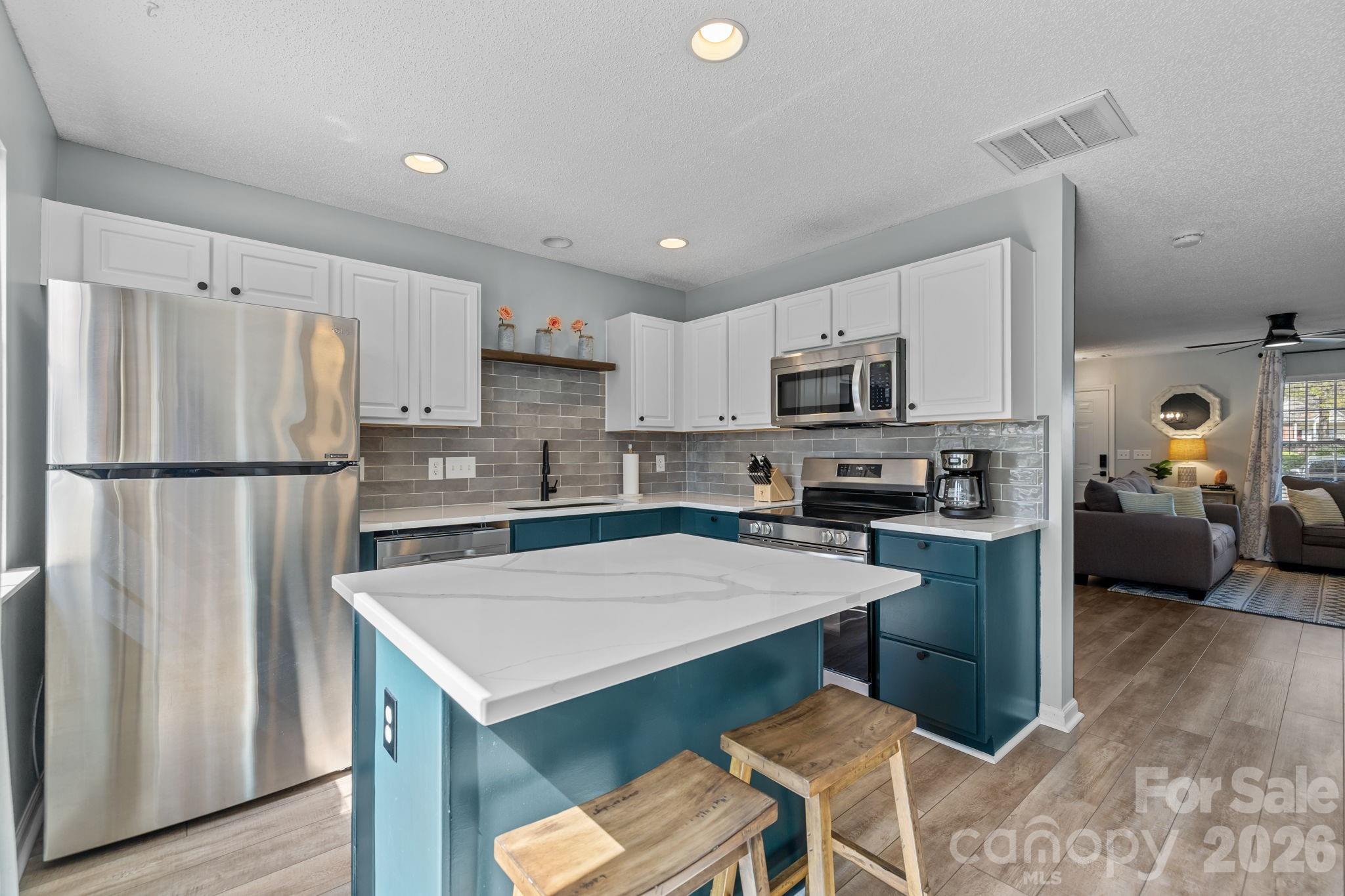 The Townes At River Crossing - Residential