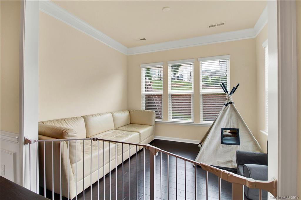 Park South Station - Residential