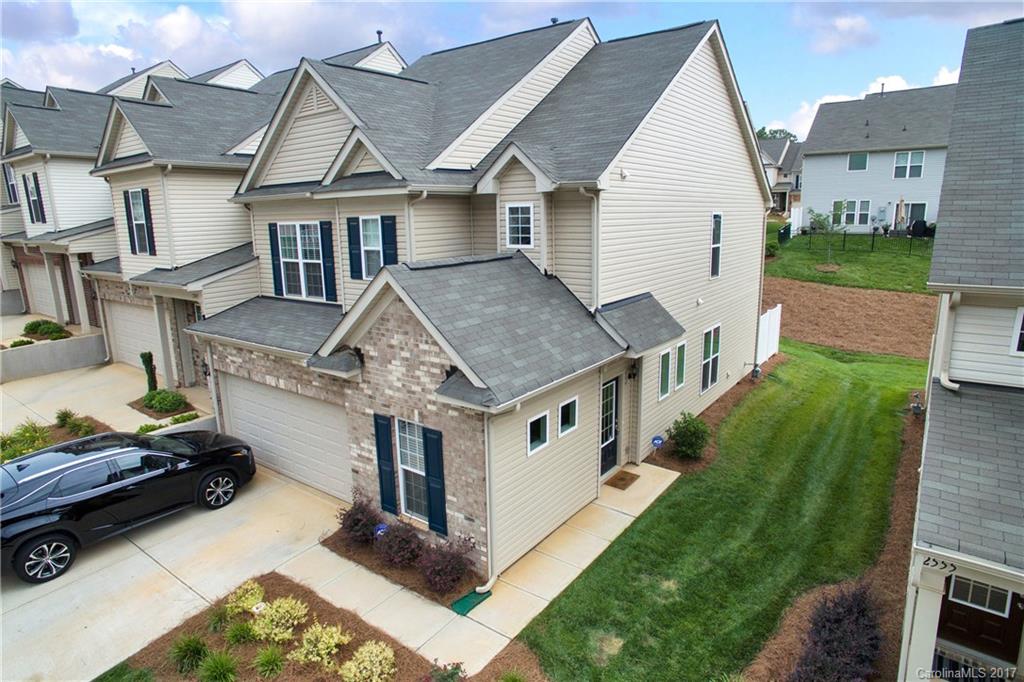 Park South Station - Residential