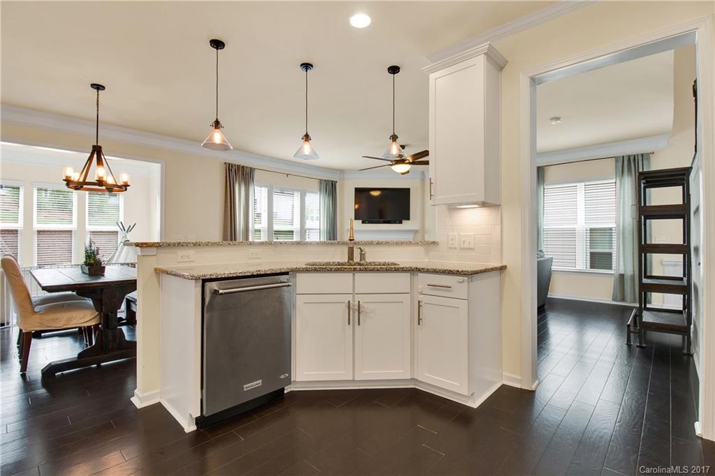 Park South Station - Residential