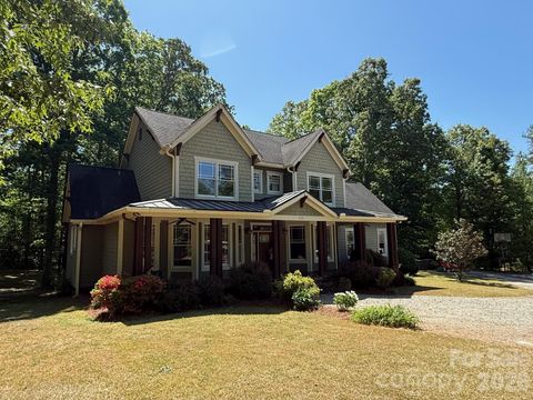 Photo of 2171 Briarwood Circle, Fort Mill, SC 29715 (MLS # 4368923)