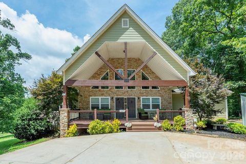 127 Deer Hill Lane Weaverville NC 28787