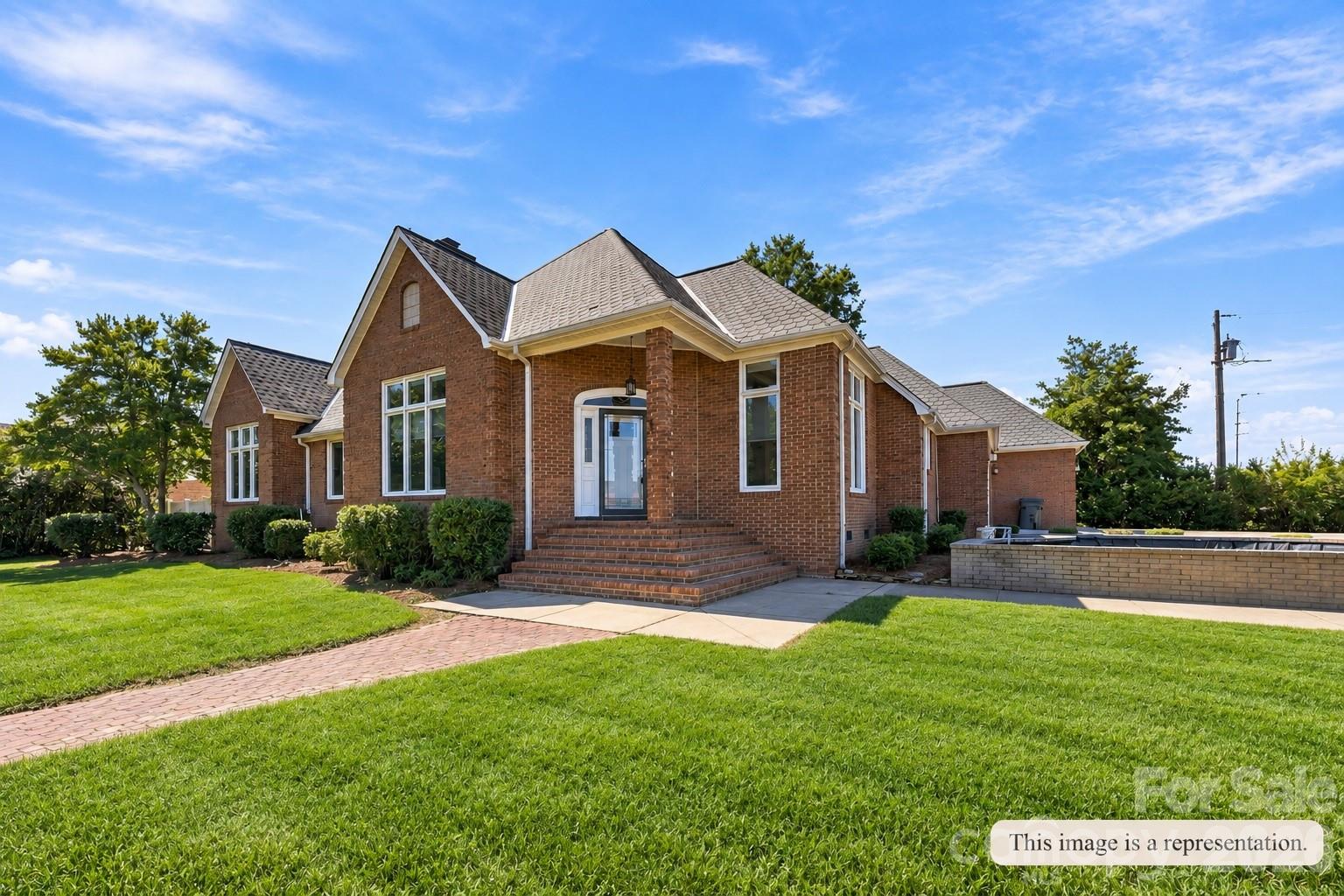100 Country Creek Drive