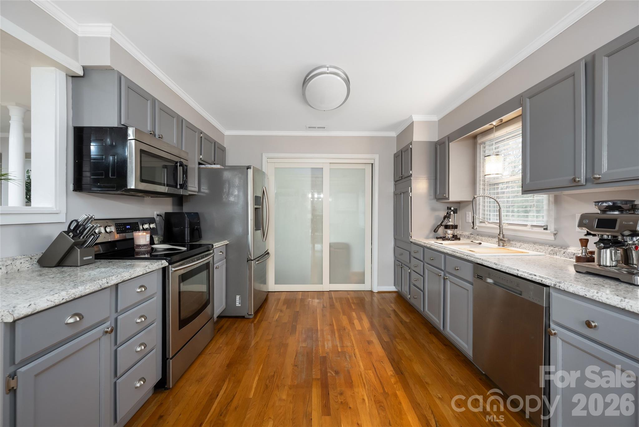 113 Scottsmoor Drive