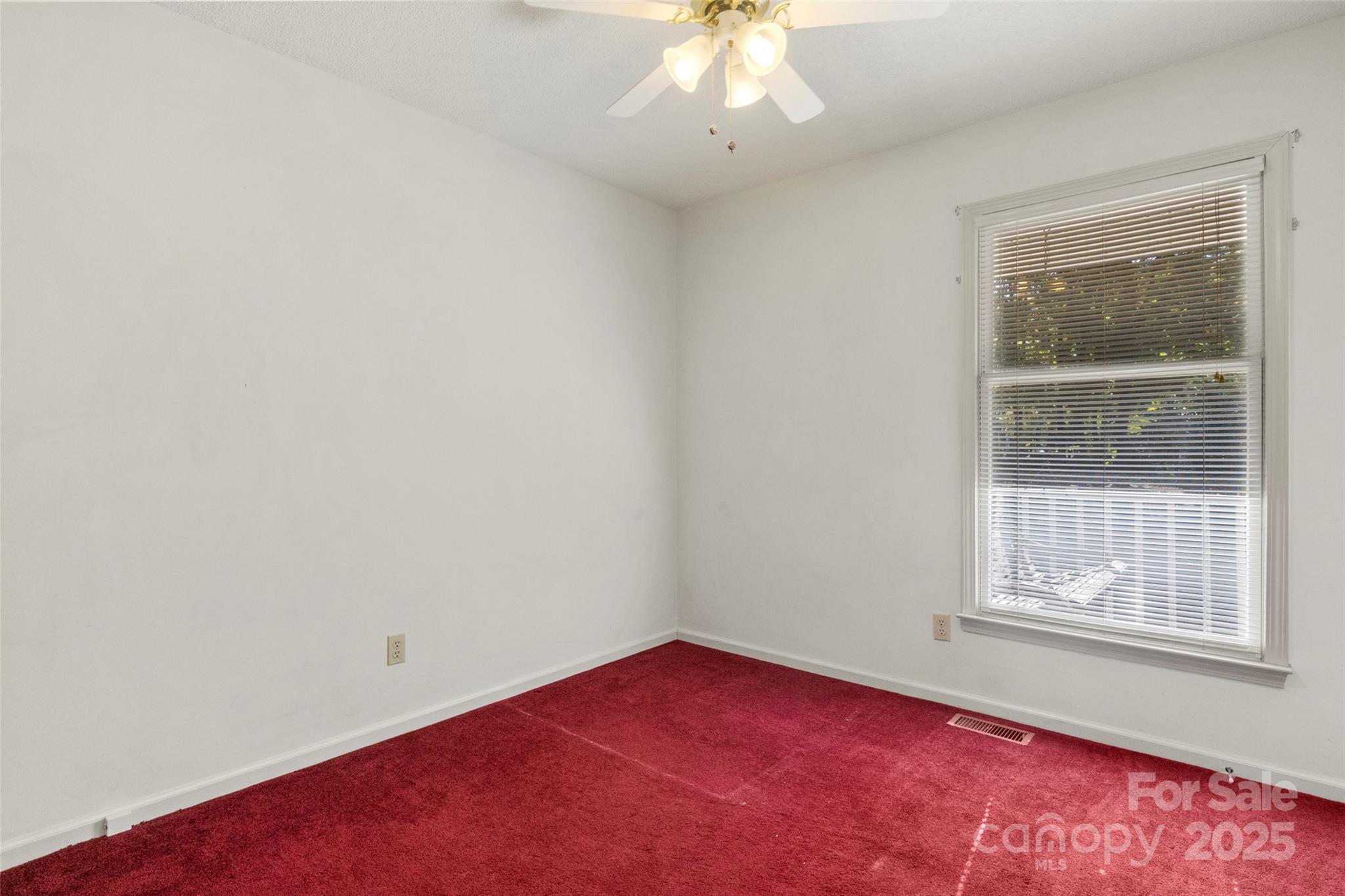 Travis Estates - Residential