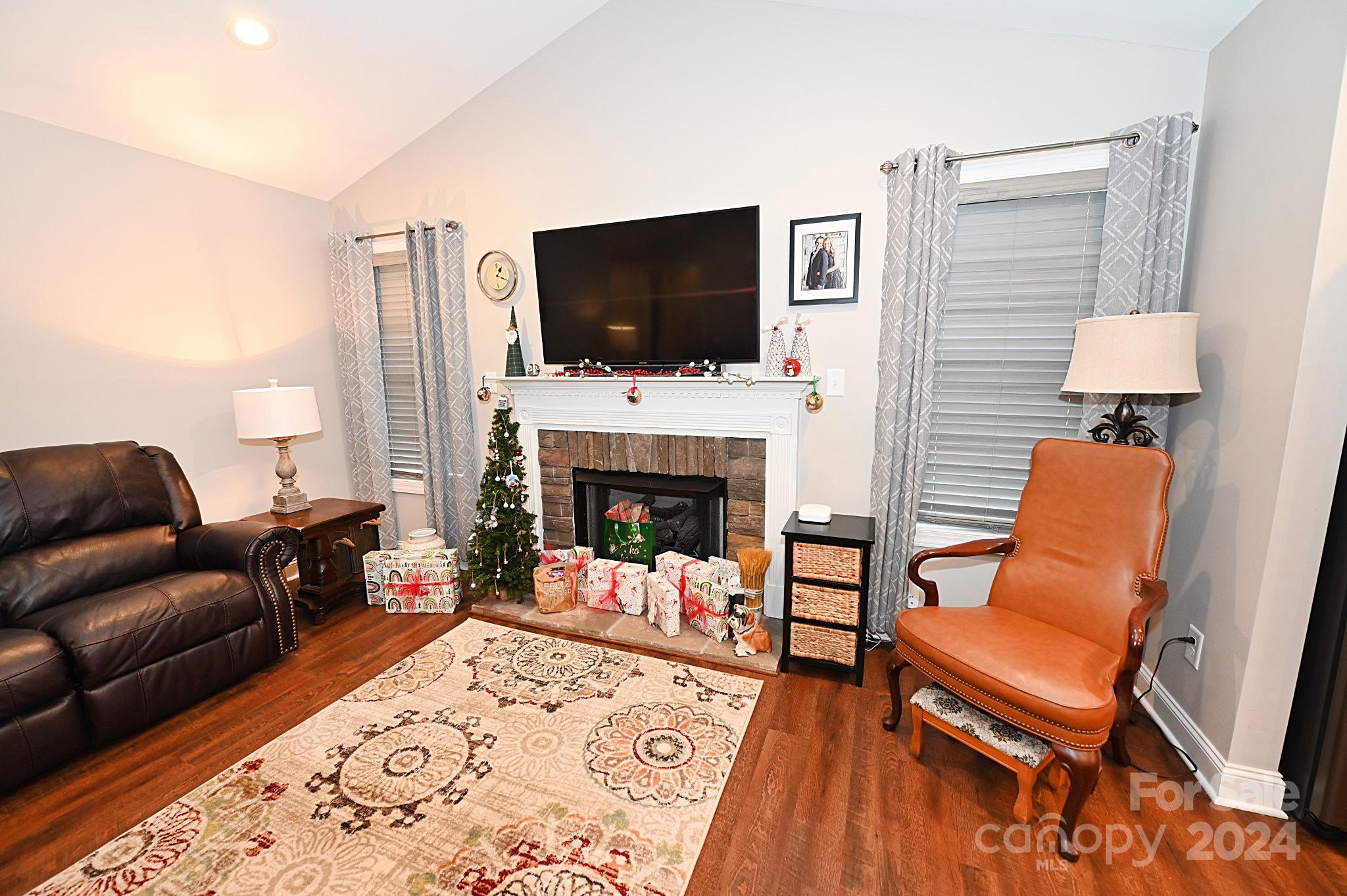 Austins View - Residential