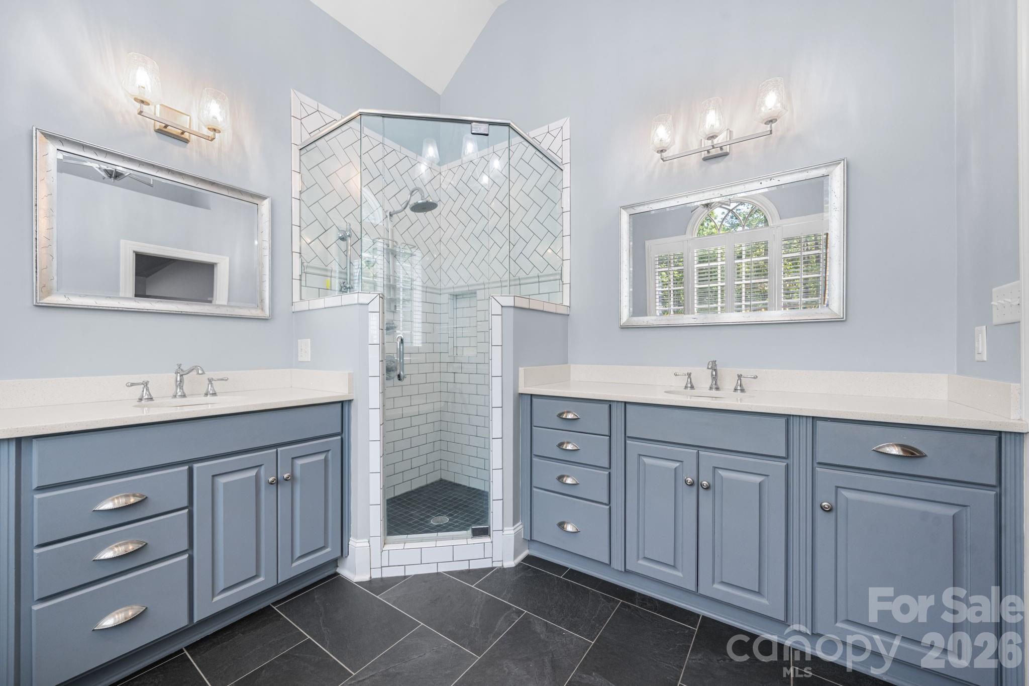 Country Club Acres - Residential