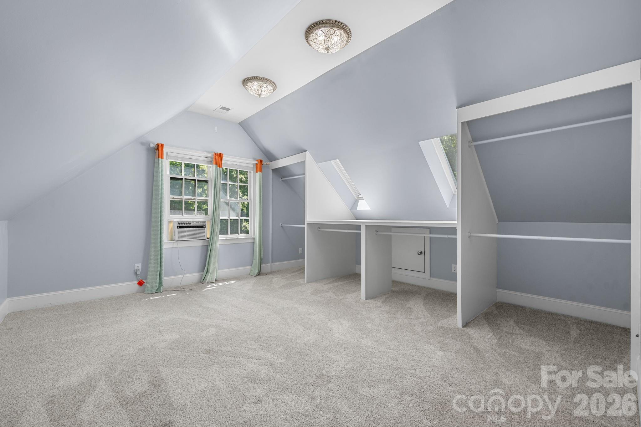 Country Club Acres - Residential