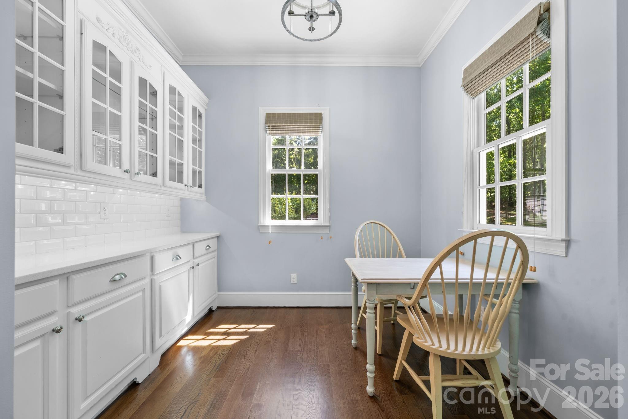 Country Club Acres - Residential