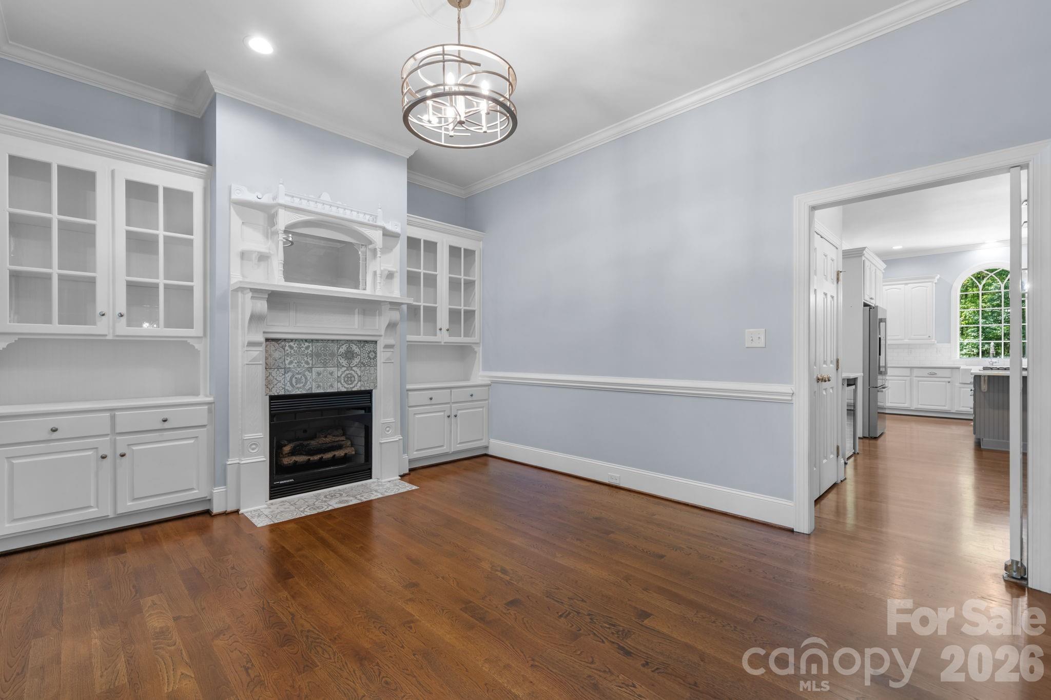 Country Club Acres - Residential