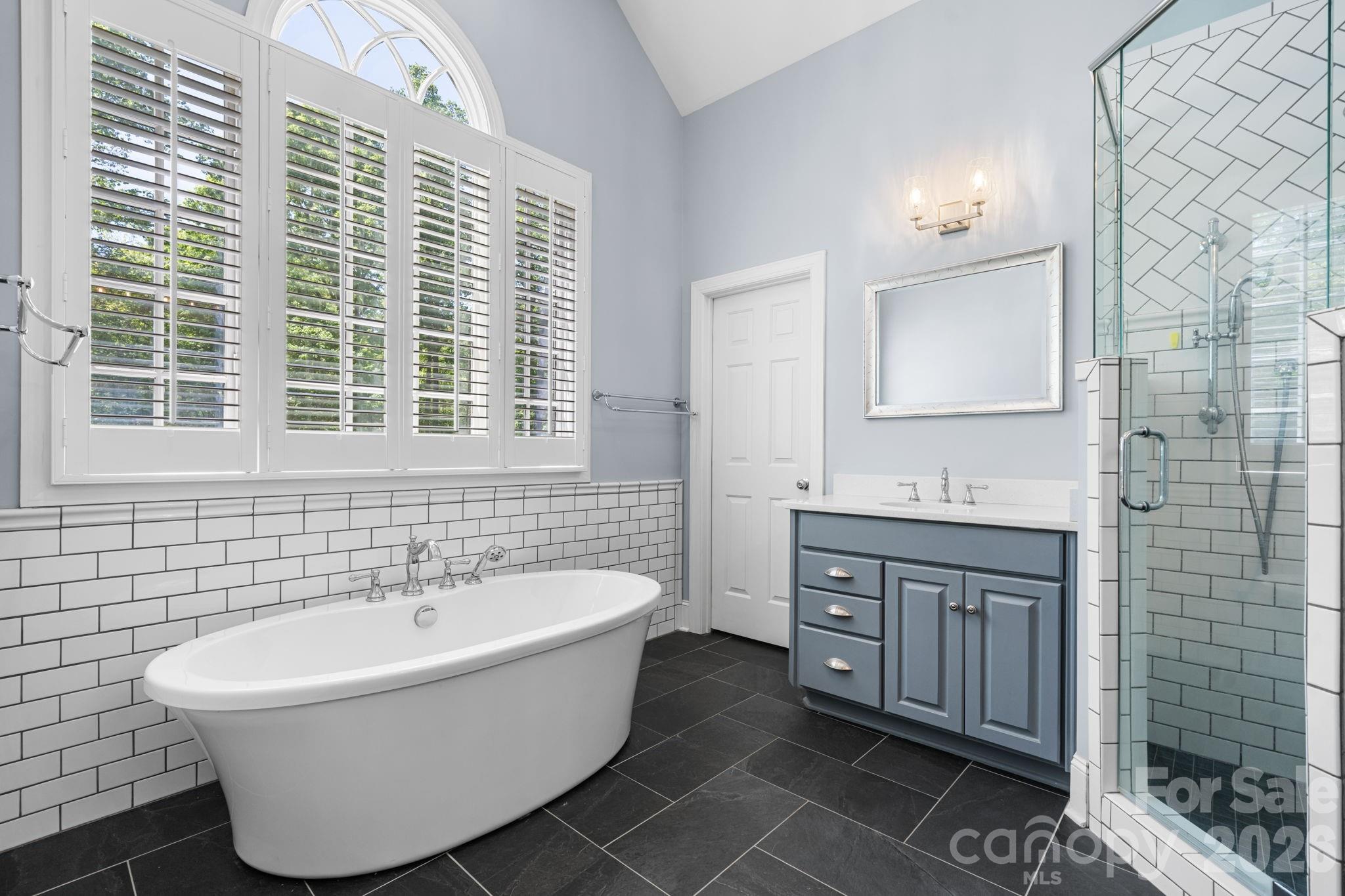 Country Club Acres - Residential