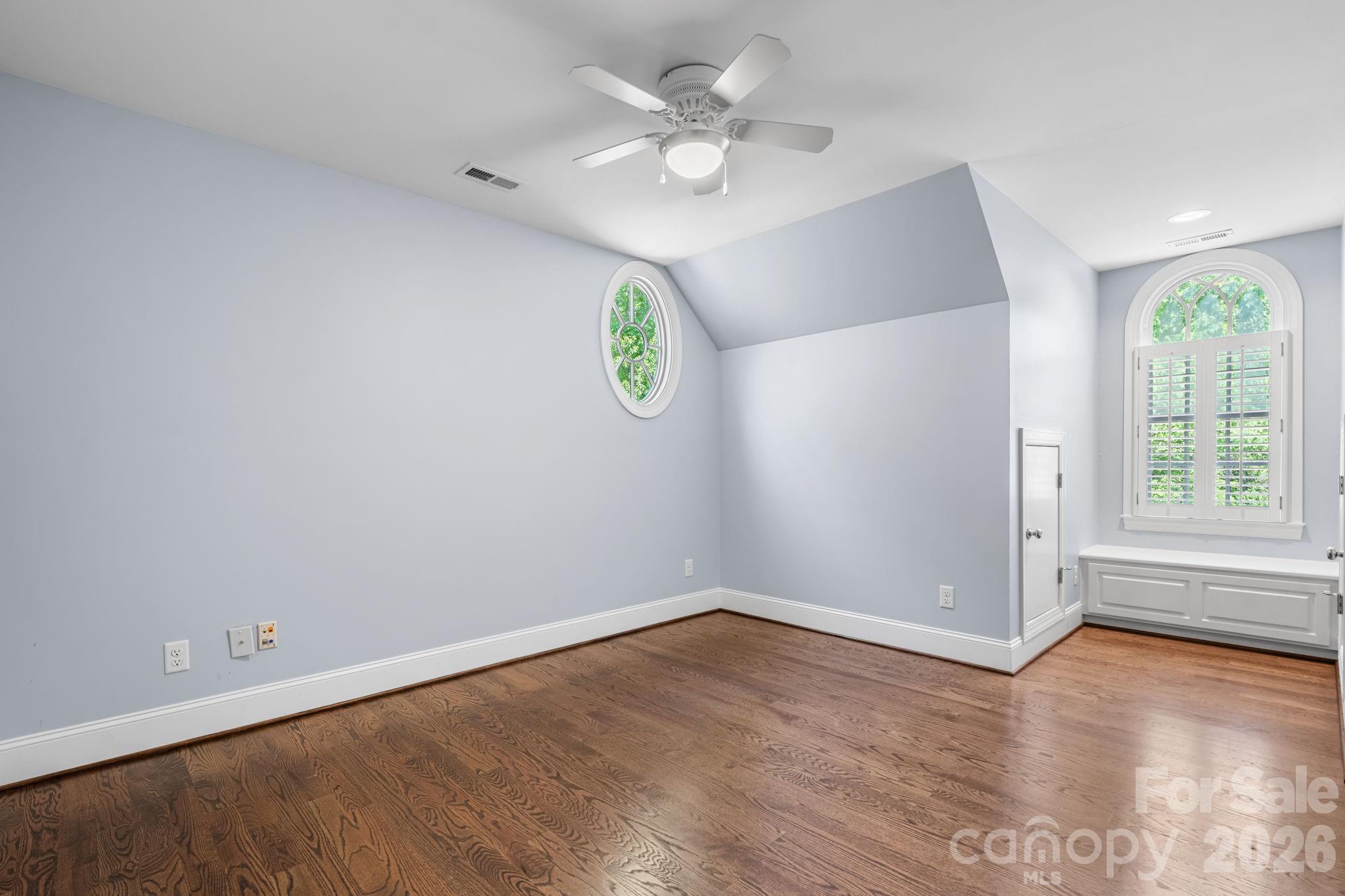 Country Club Acres - Residential