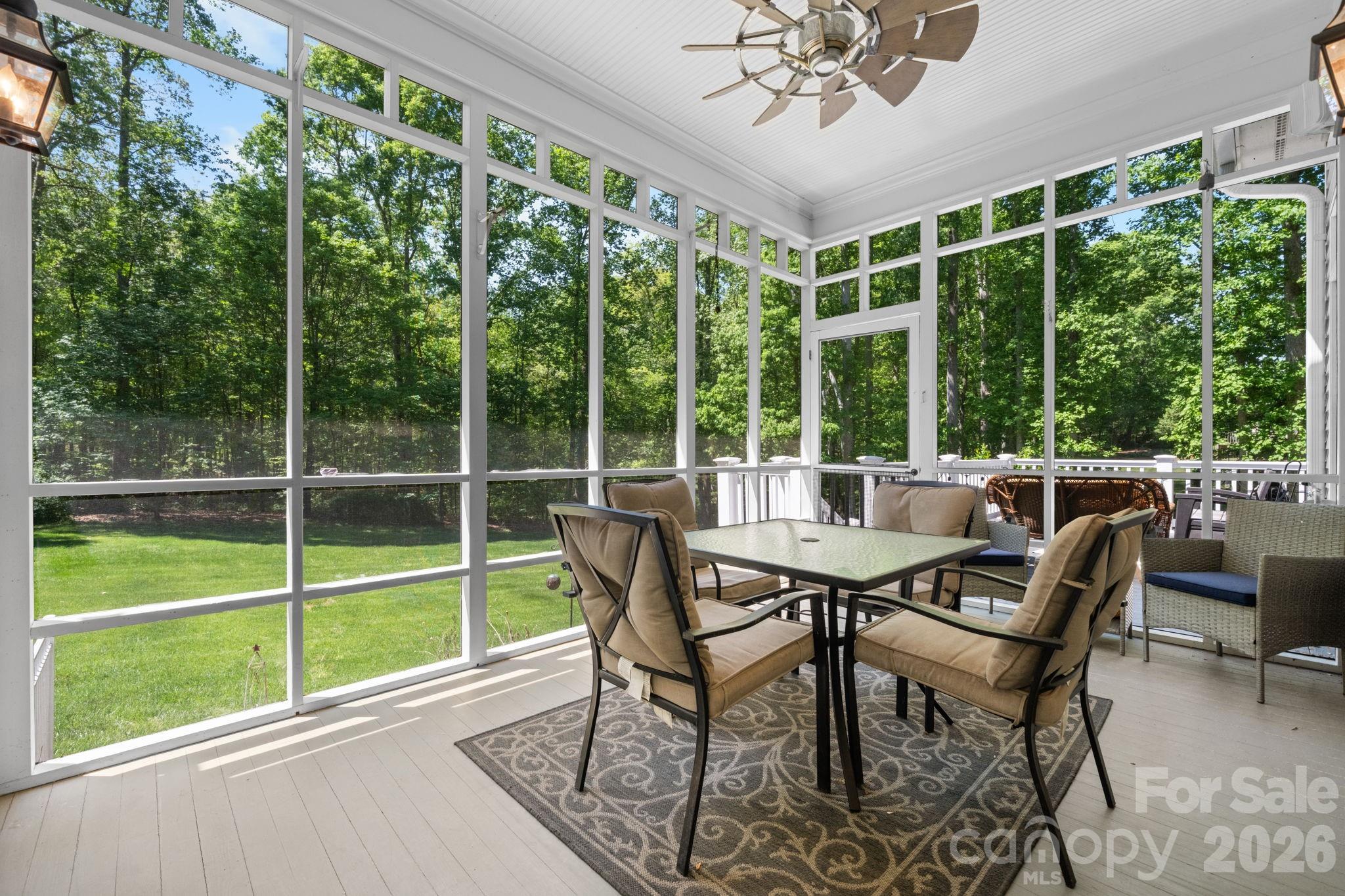 Country Club Acres - Residential