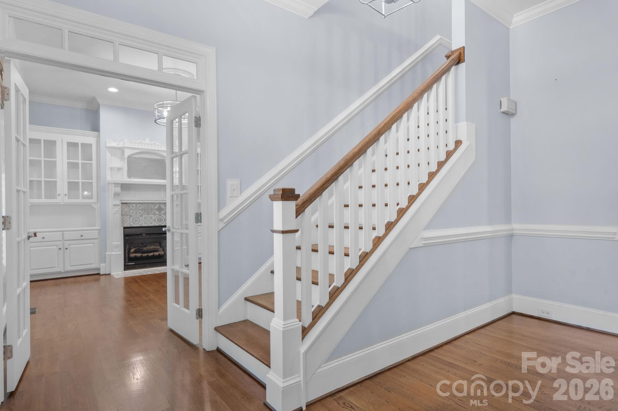 Country Club Acres - Residential