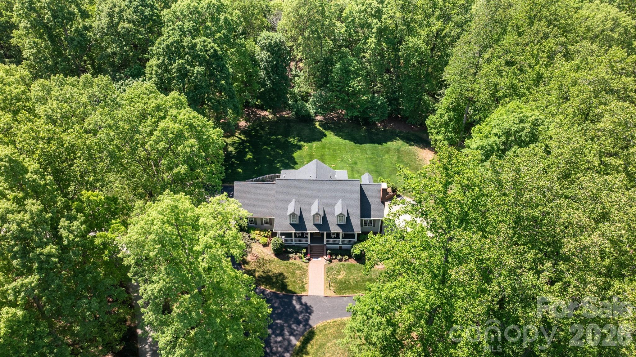 Country Club Acres - Residential