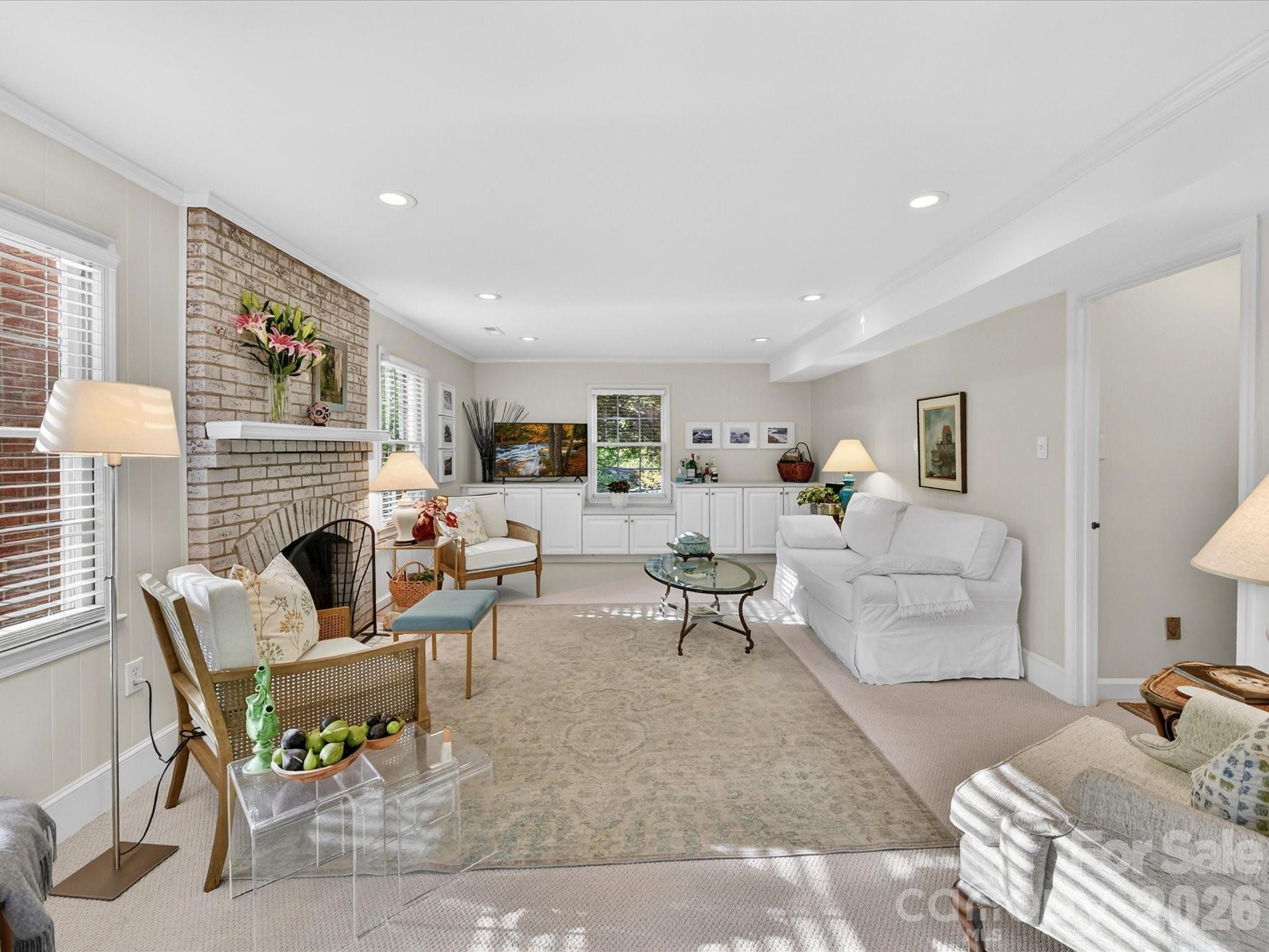 Beverly Woods East - Residential