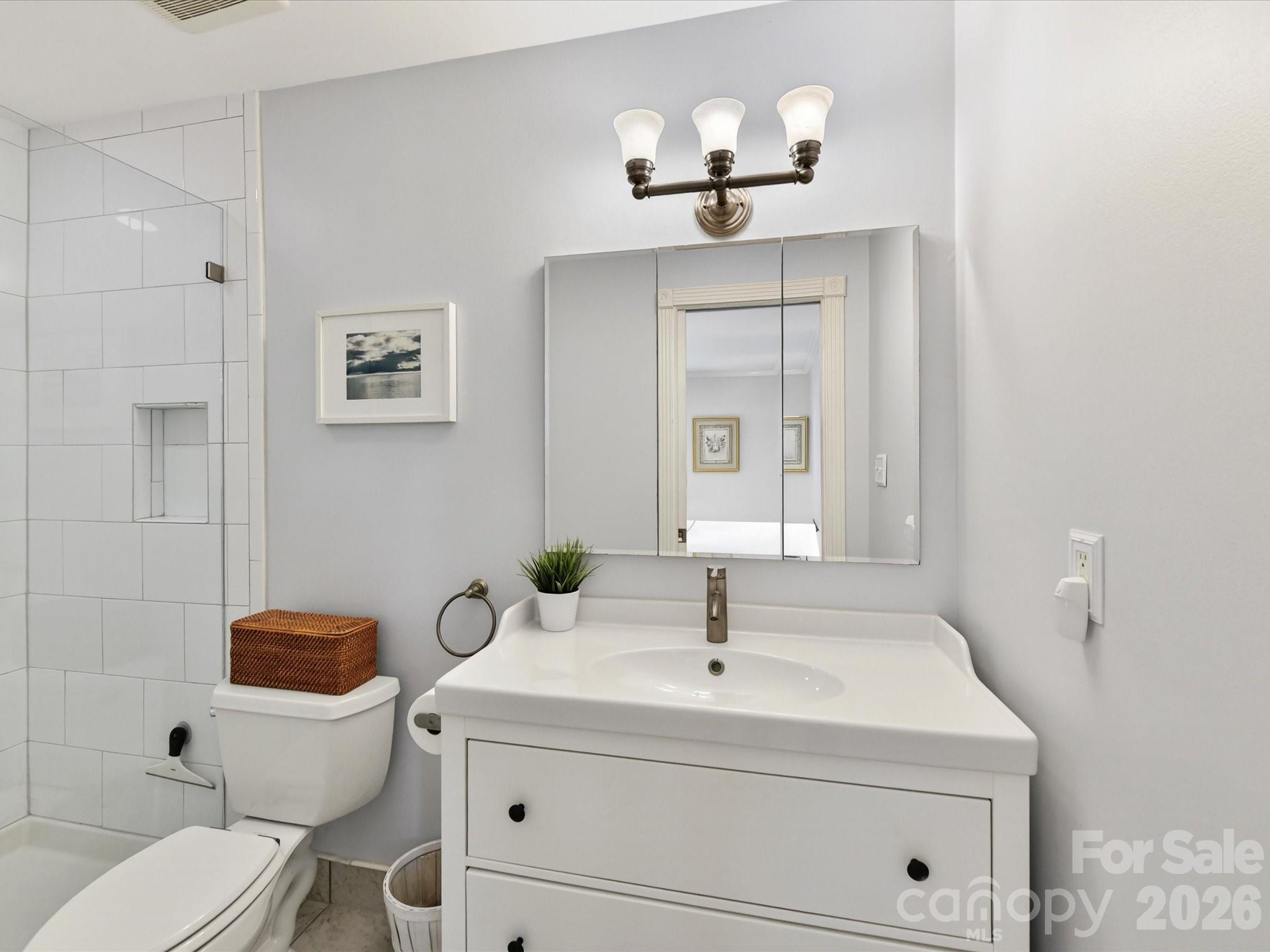 Beverly Woods East - Residential